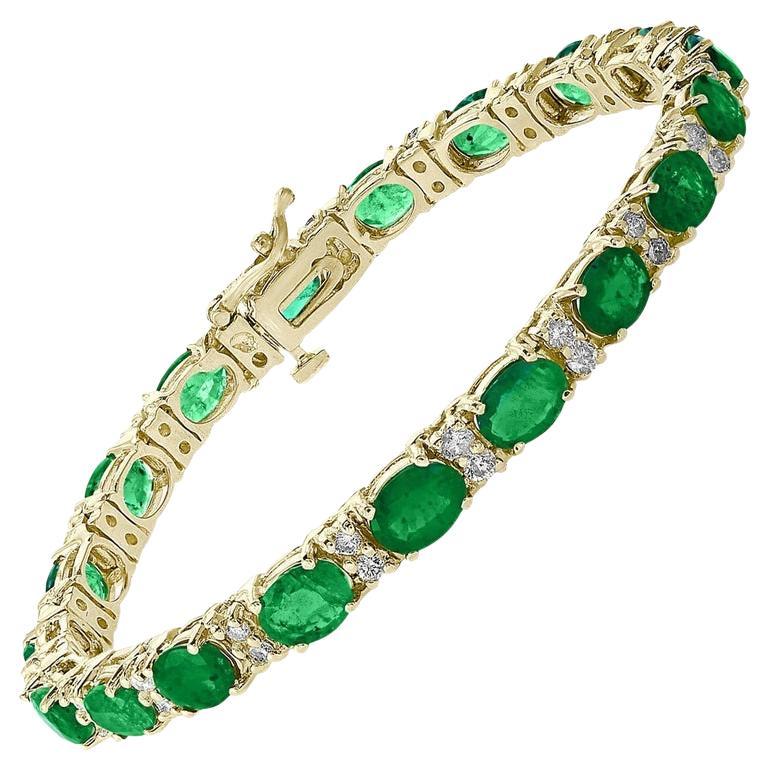 23 Carat Natural Zambian Emerald 
1.6 Ct Diamond Tennis Bracelet 14 Karat Gold For Sale