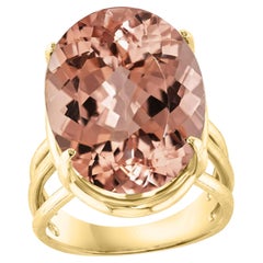 23 Carat Oval Shape Morganite Cocktail Ring 14 Karat Yellow Gold Estate