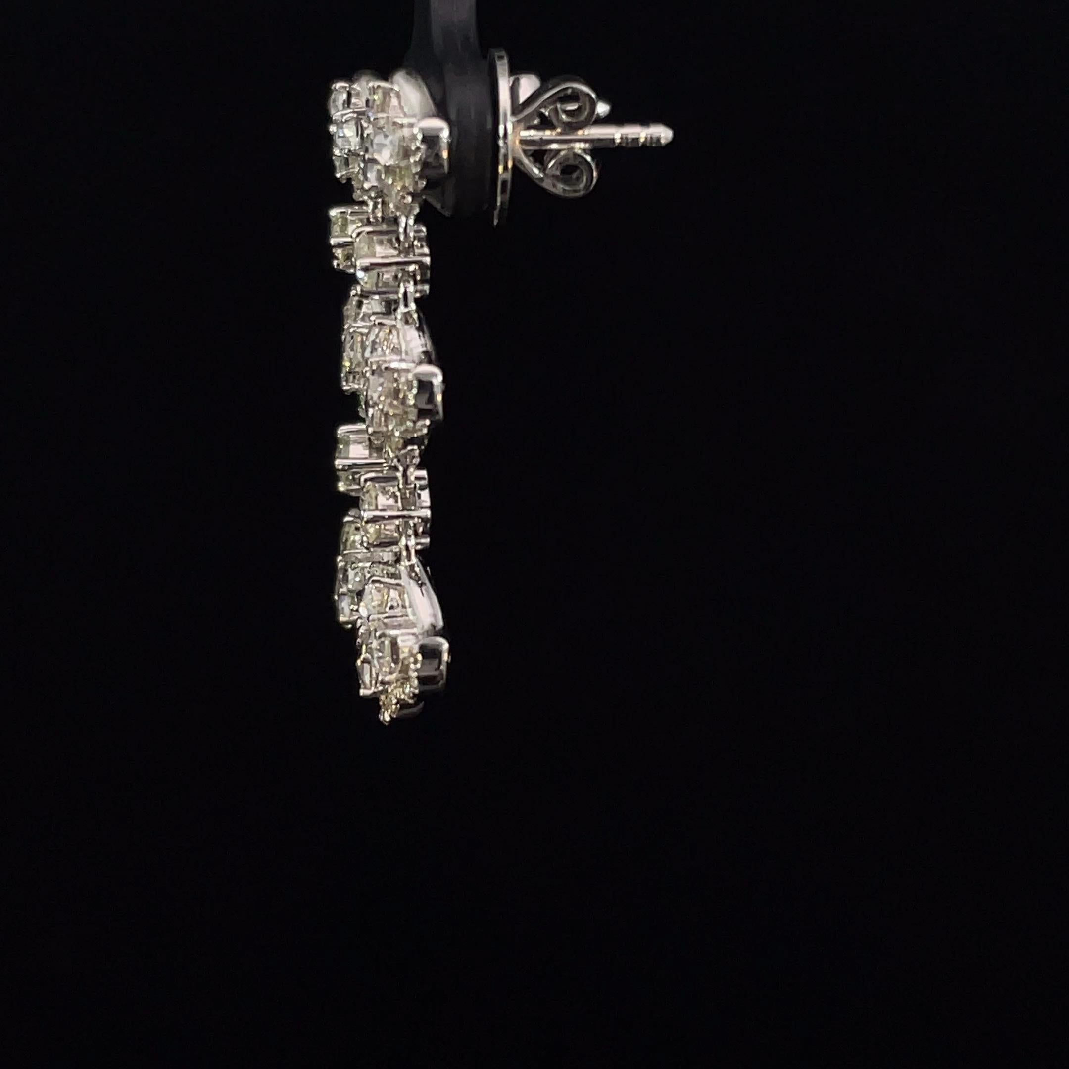 2.3 Carat Rose Cut Tulip Diamond 18K Gold Drops Earring For Sale 3