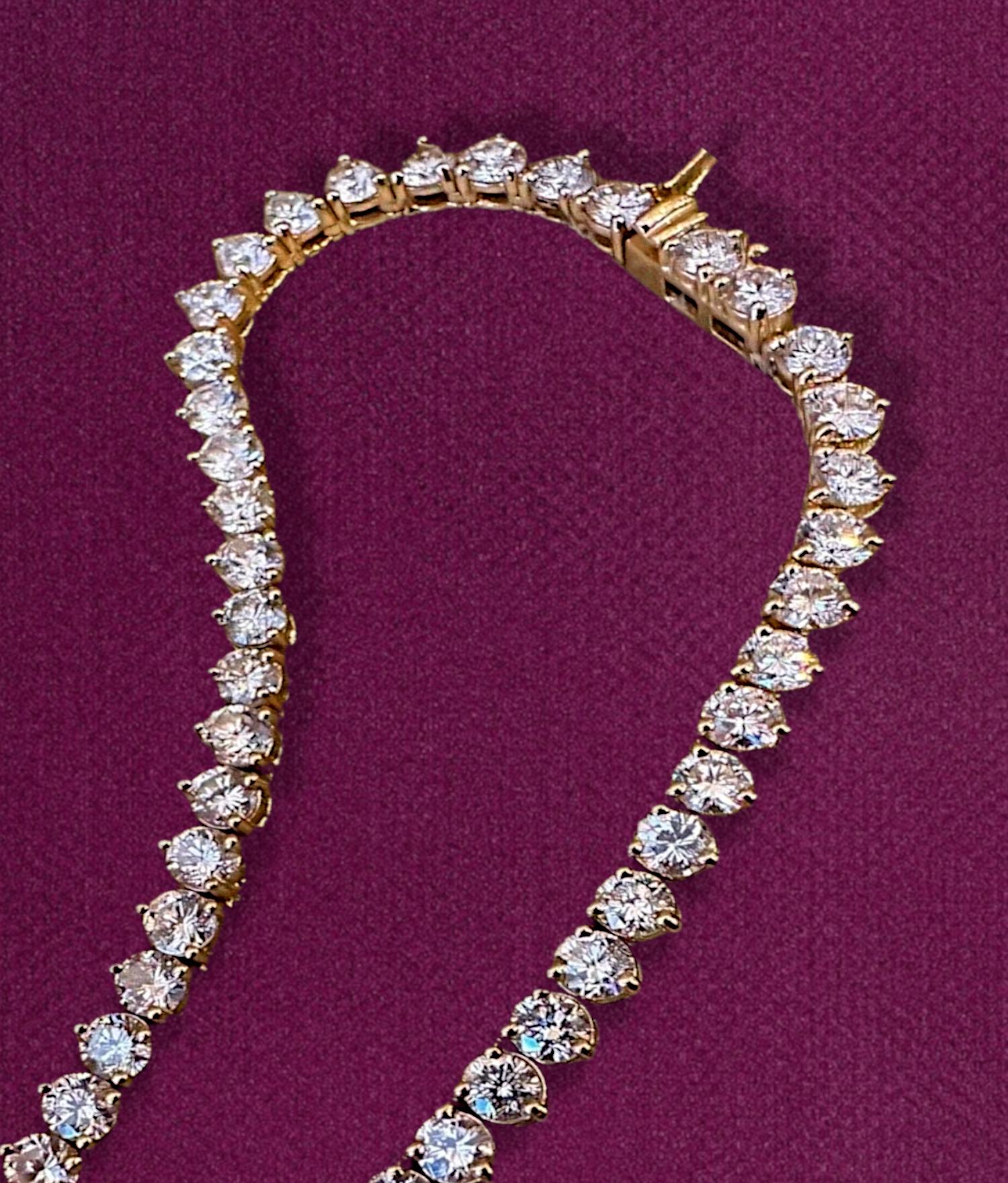 Contemporary 23 Carat Round Brilliant Cut Diamonds 18K Yellow Gold Tennis Necklace For Sale