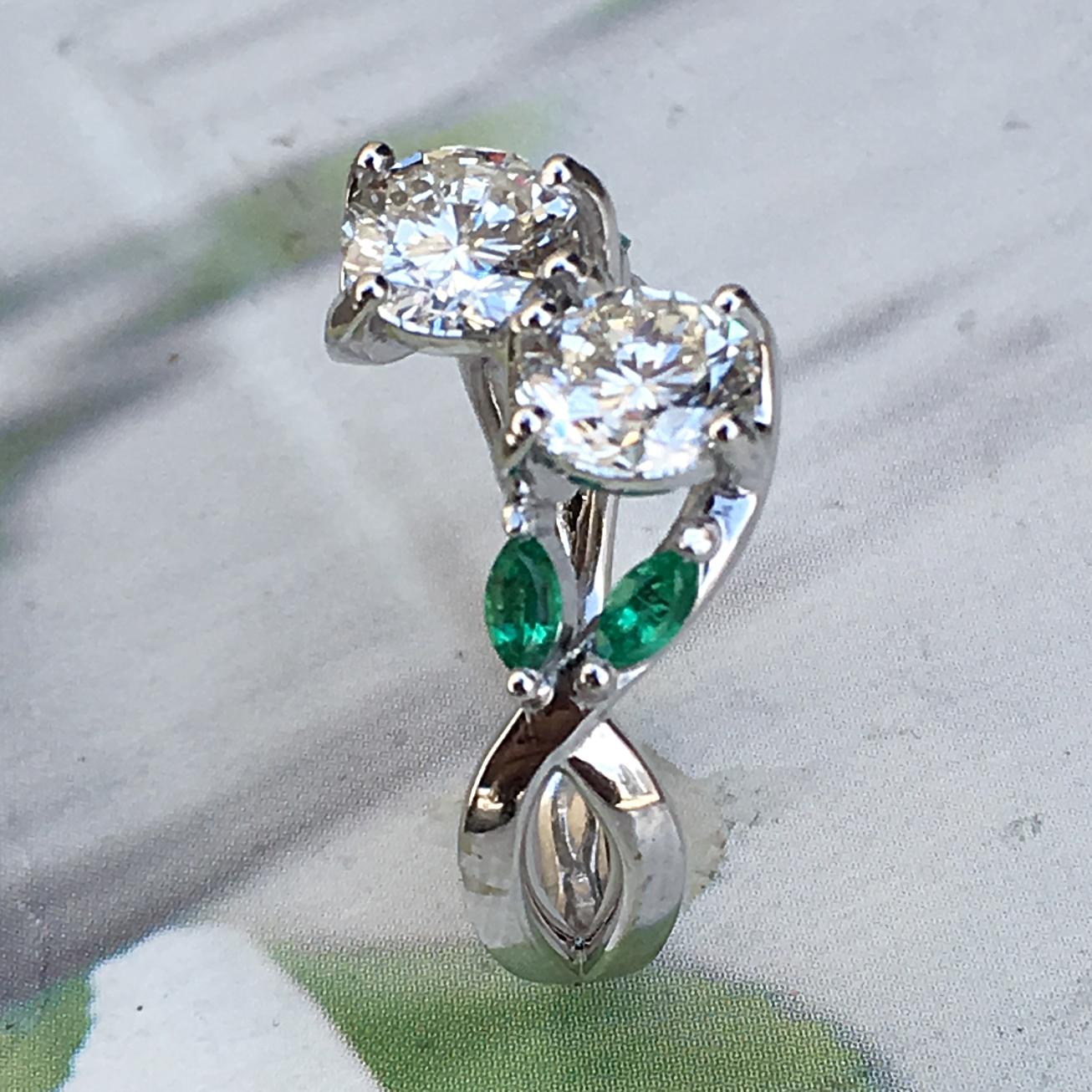Modern 2.3 Carat Round Diamond and Emerald Ring, Ben Dannie For Sale