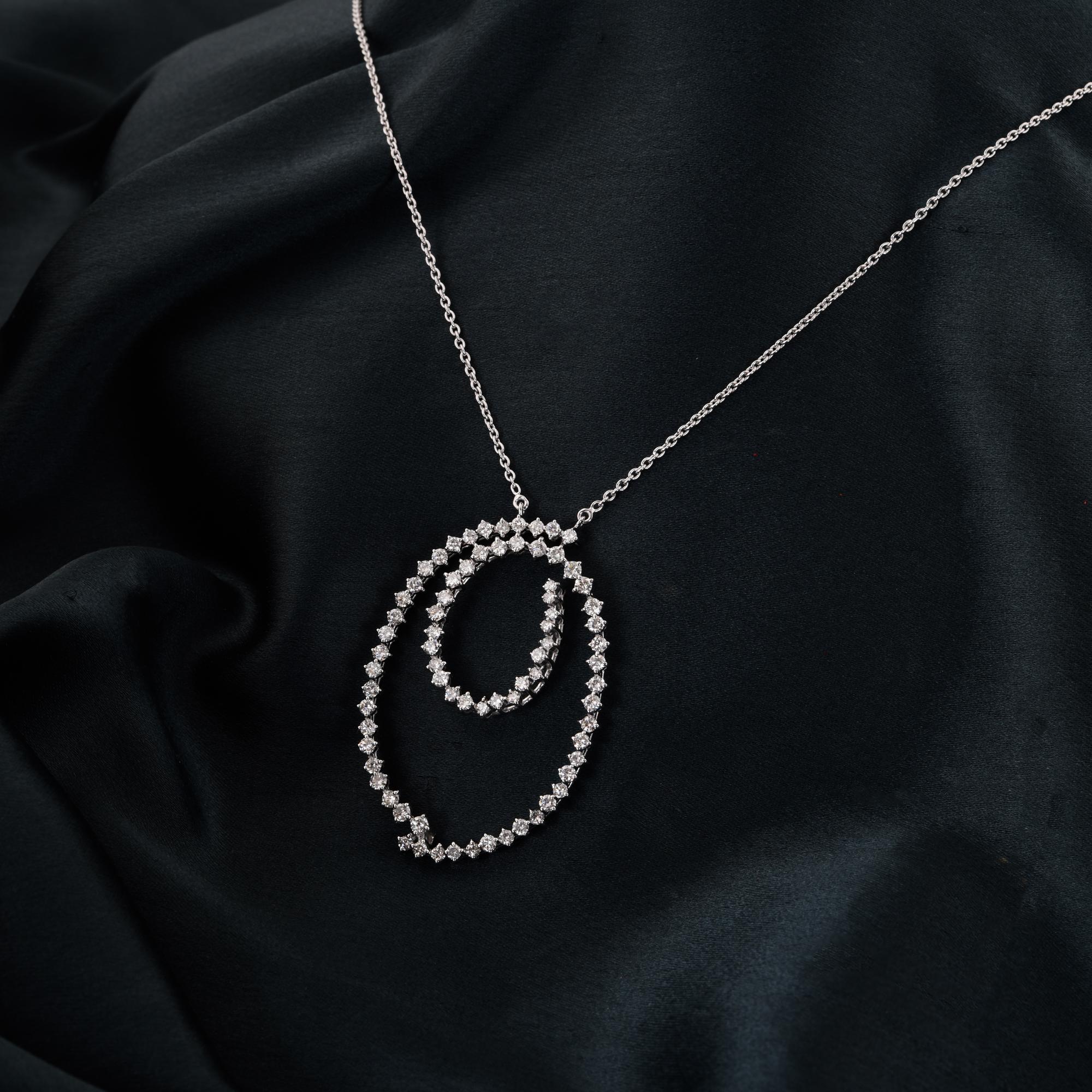 Moderno Collana con ciondolo di diamanti da 2,30 carati SI/H taglio brillante rotondo in oro bianco 14 carati in vendita