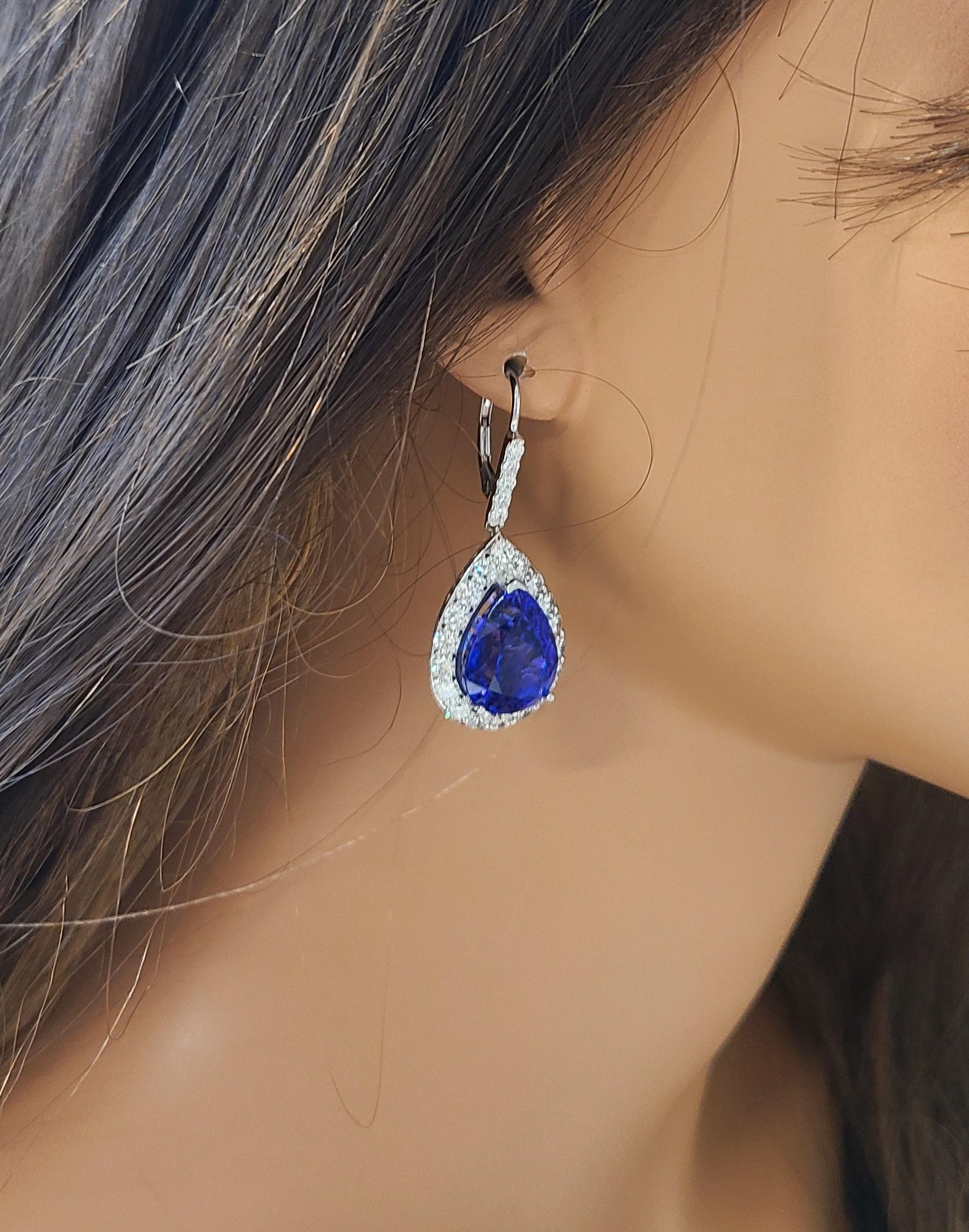 Contemporary 23 Carat Total Pear Shaped Tanzanite & Diamond Dangle Earrings in 18K White Gold For Sale