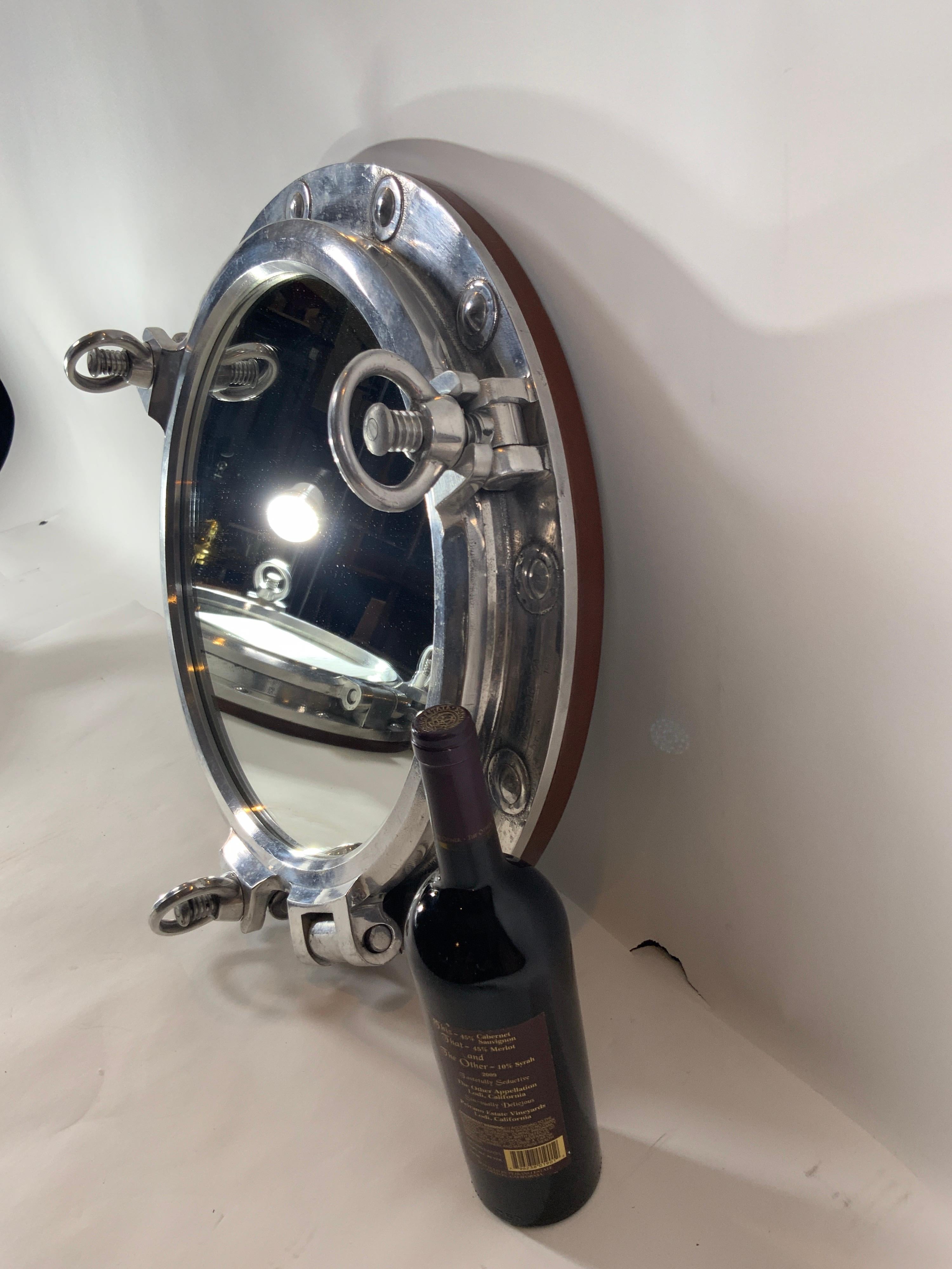 Porthole-Spiegel für Schiffe aus Aluminium im Zustand „Gut“ im Angebot in Norwell, MA