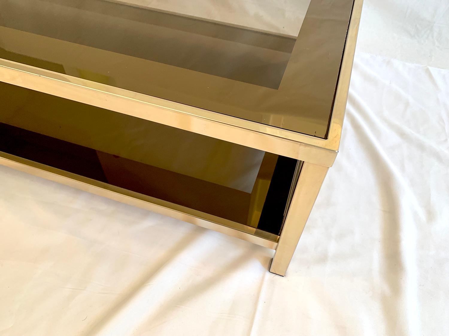 23-Karat Gold-Plated Two-Tier Coffee Table by Belgo Chrome In Good Condition For Sale In Brussels, Brussels