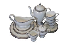 23 Pc Wedgwood Amherst Dinnerware Tea Coffee Demitasse Set