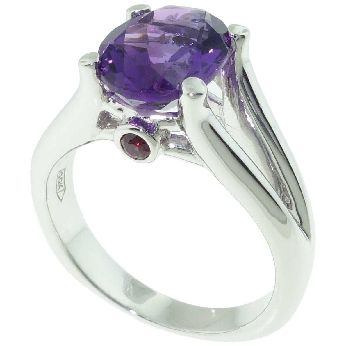 2.30 Carat Amethyst and Sapphire Solitaire Ring Estate Fine Jewelry For Sale