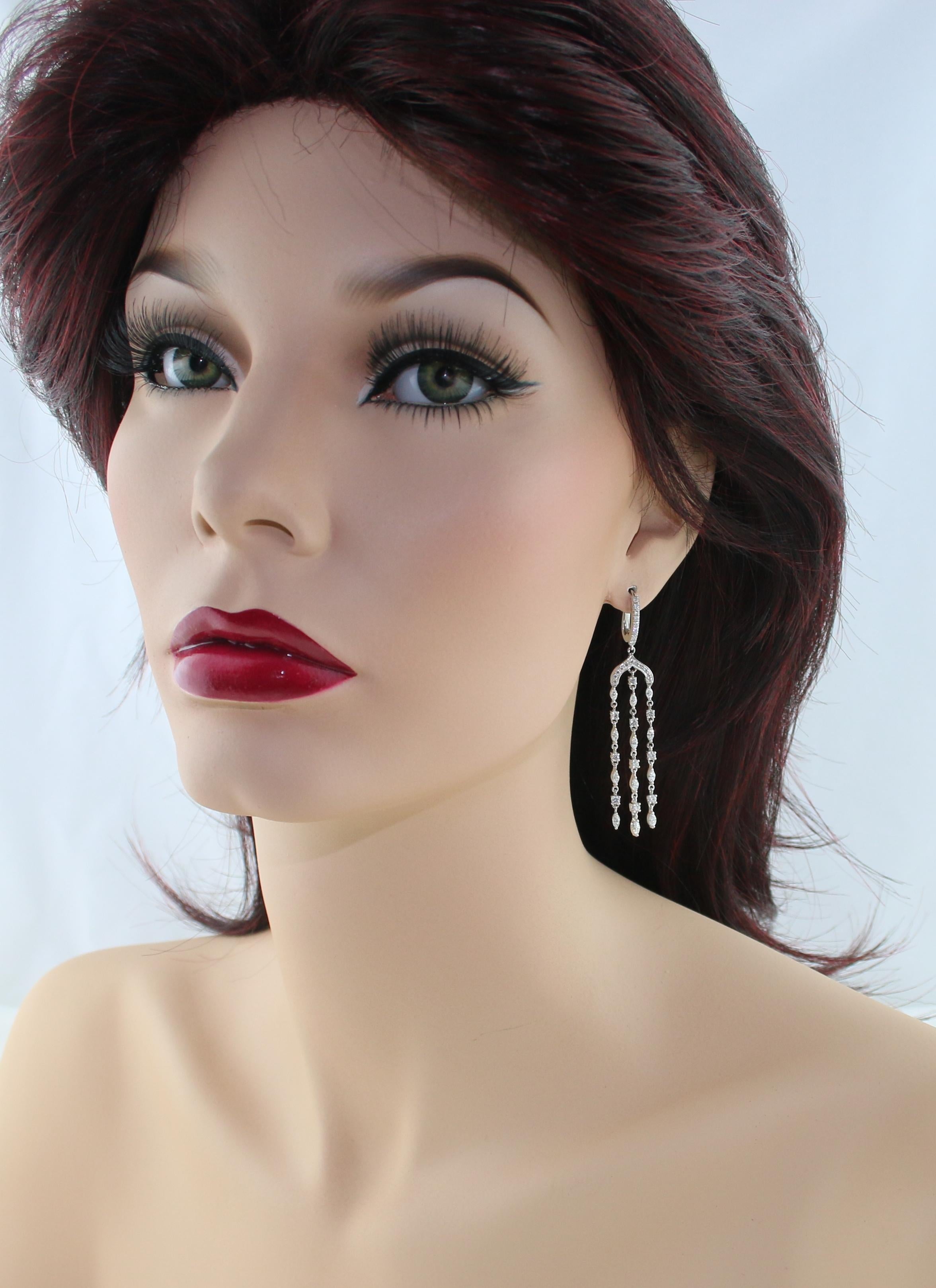 Contemporary 2.30 Carat Chandelier Diamond Gold Earrings For Sale