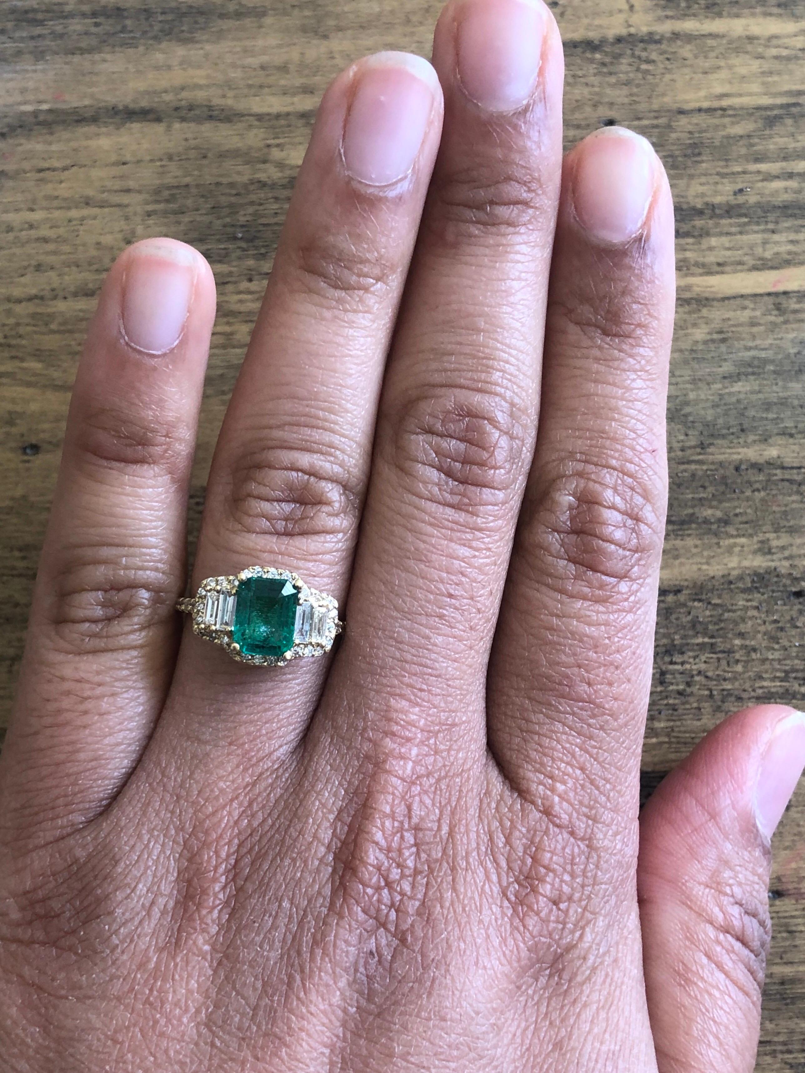 GIA Certified 2.30 Carat Emerald Diamond 14 Karat Yellow Gold Three-Stone Ring  For Sale 1