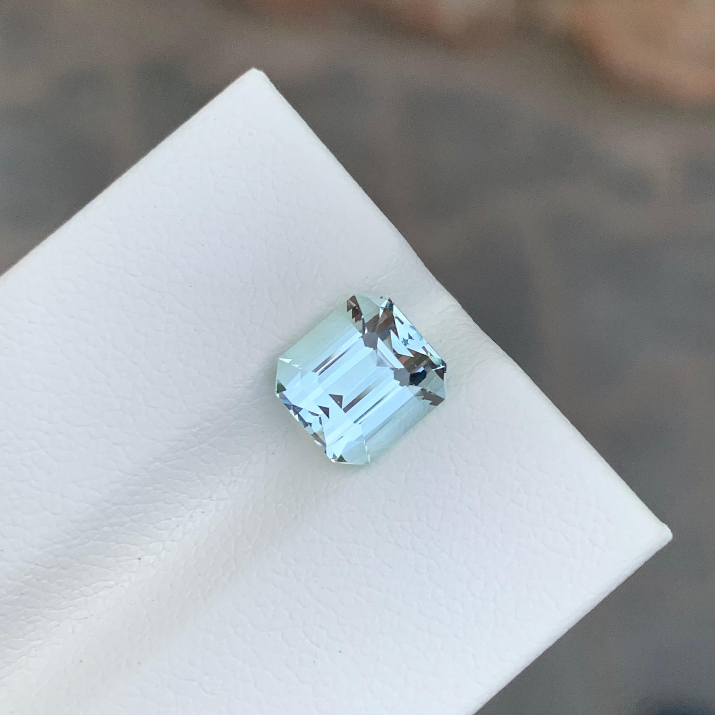 2.30 Carat Genuine Natural Loose Aquamarine Cushion Shape Gemstone For Sale 2