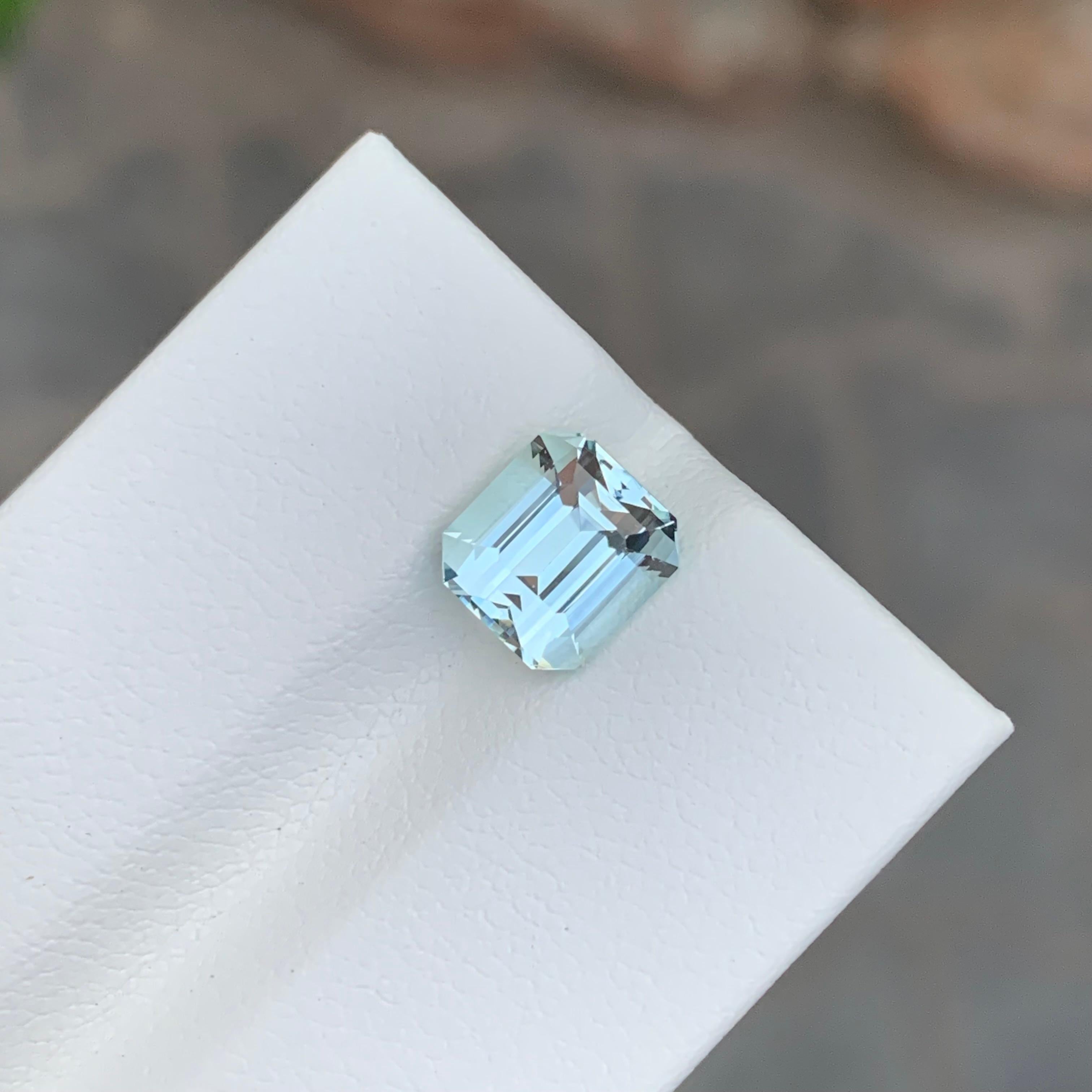2.30 Carat Genuine Natural Loose Aquamarine Cushion Shape Gemstone For Sale 3