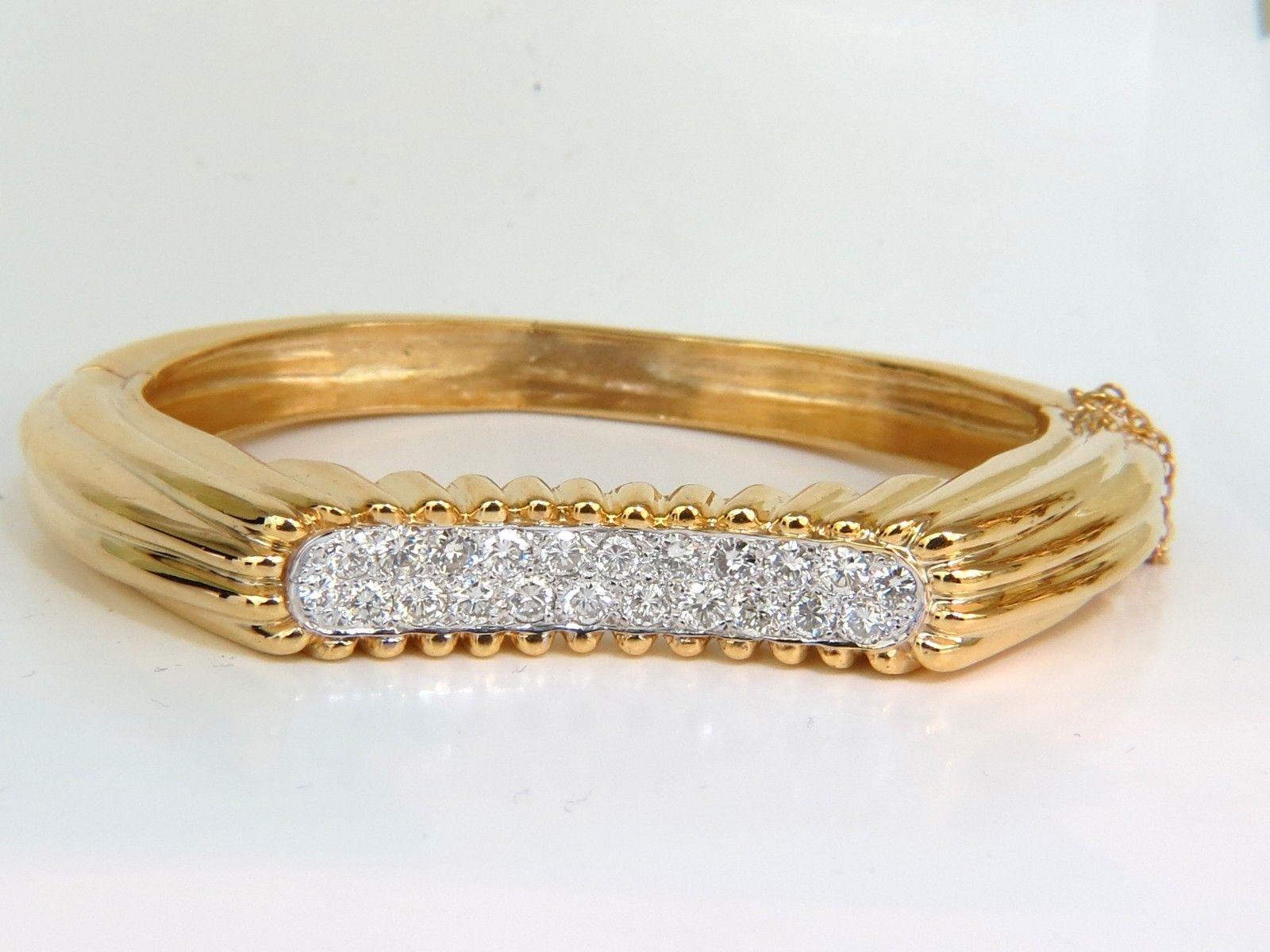 2.30 Carat Inverted Arch Grilled Wave Retro 14 Karat Diamonds Bangle Bracelet For Sale 1