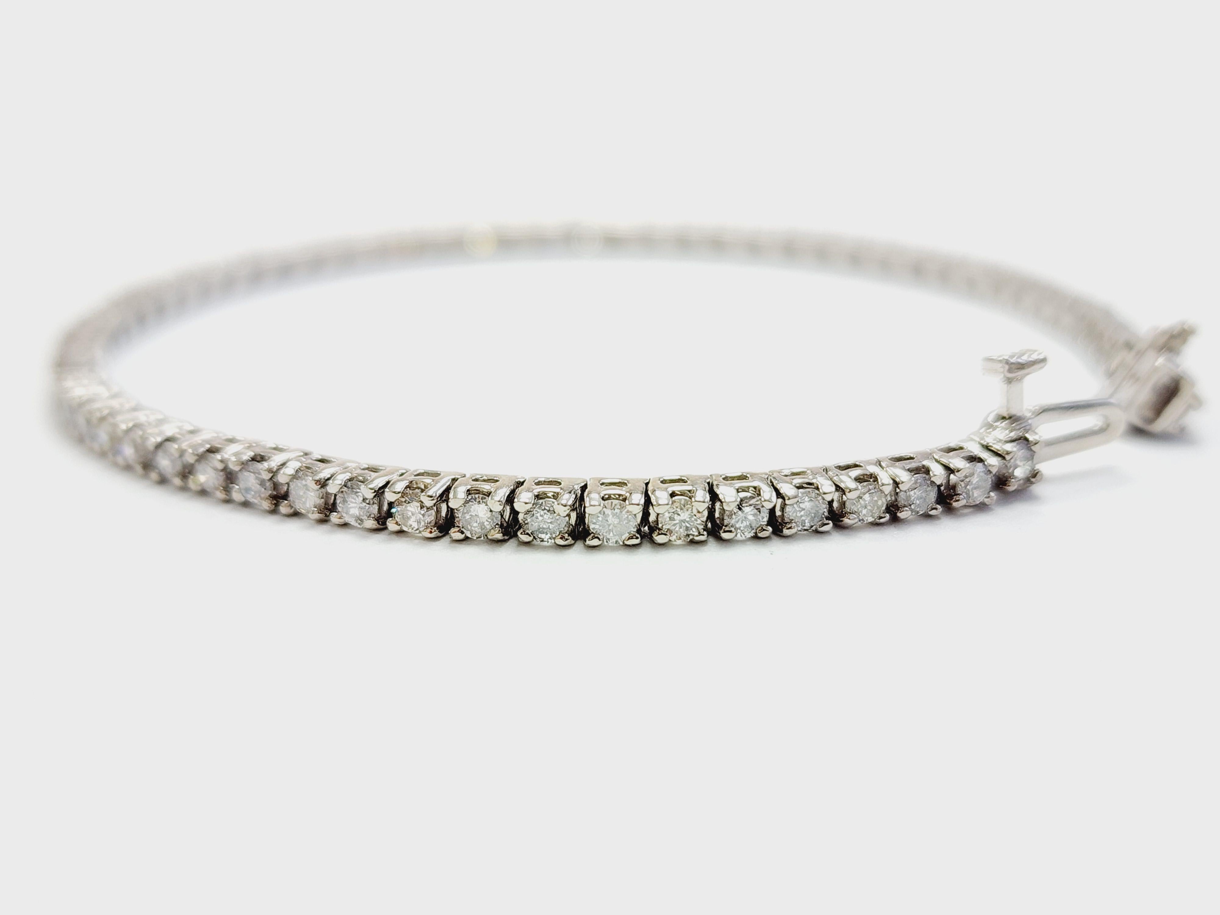 2,30 Karat natürliches Diamant-Tennisarmband 14 Karat Weißgold (Brillantschliff)