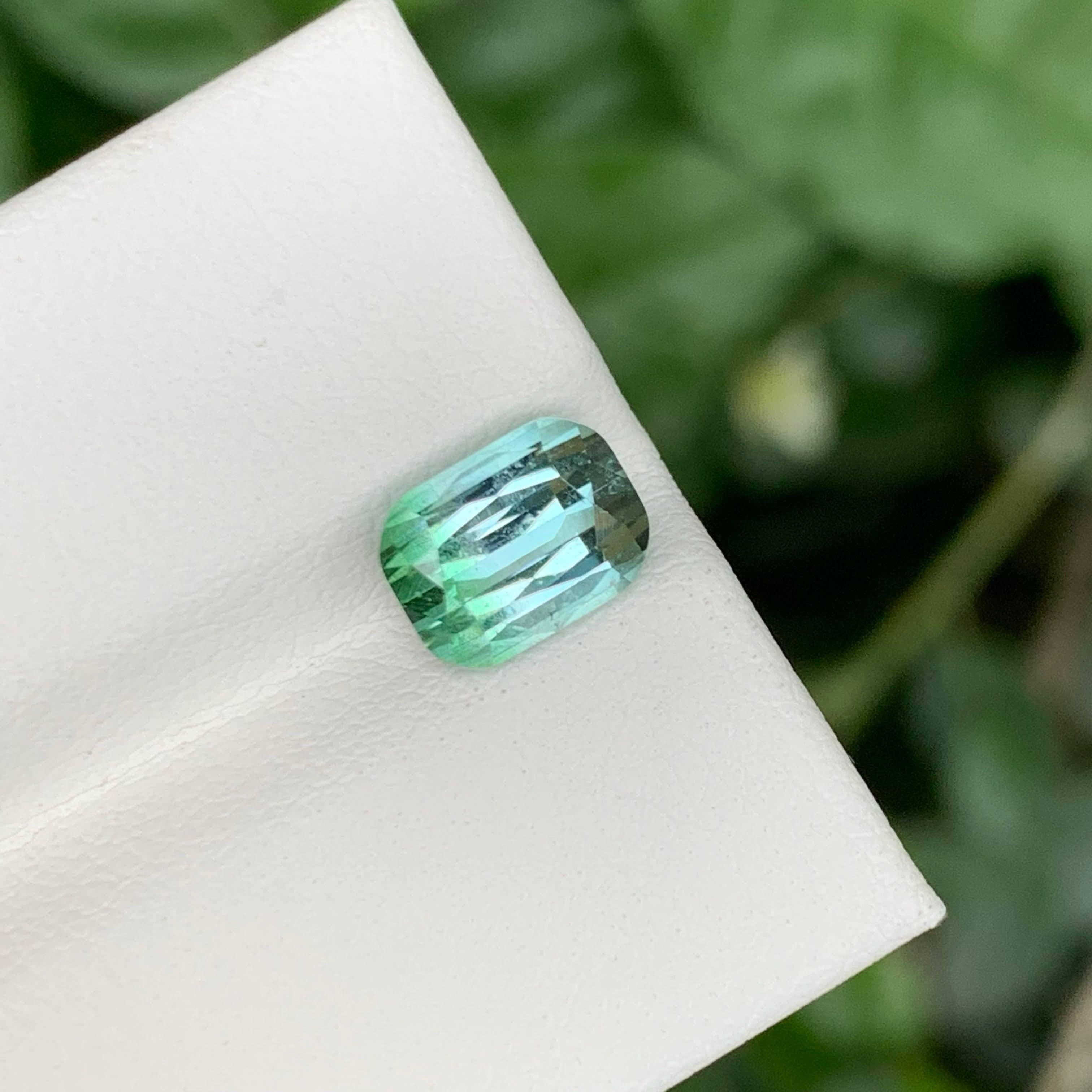 2.30 Carat Natural Loose Bi color Tourmaline Stone Cushion Cut Afghani Gemstone en vente 5