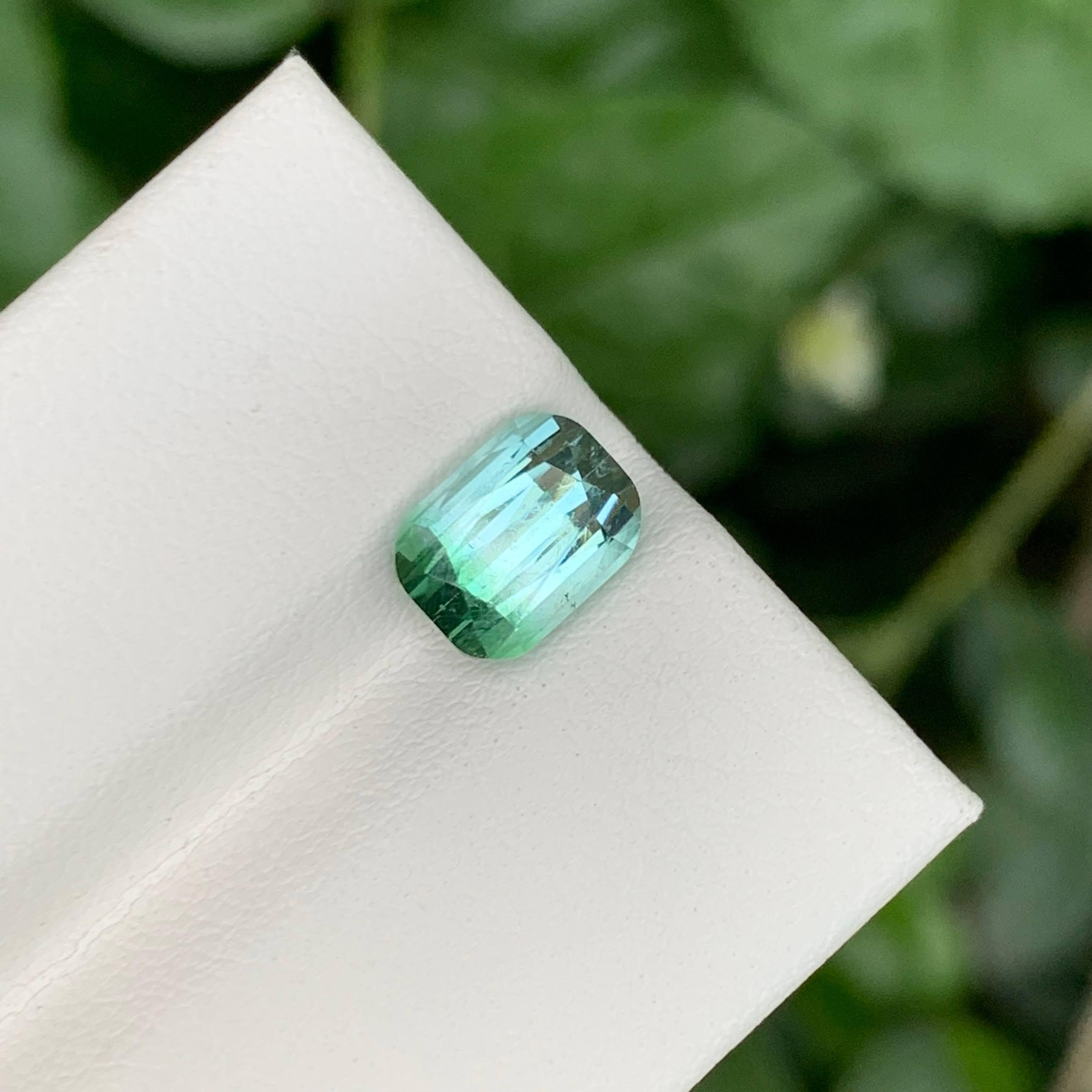 2.30 Carat Natural Loose Bi color Tourmaline Stone Cushion Cut Afghani Gemstone en vente 3