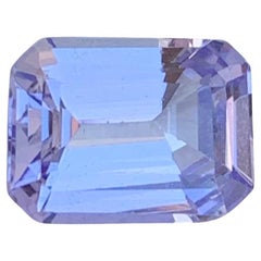 Tanzanite naturelle non sertie de 2,30 carats en forme d'émeraude pour la fabrication de bijoux 