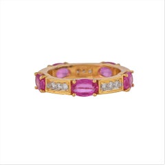 2.30 Carat Ruby and Diamond 18kt Yellow Gold Band Ring