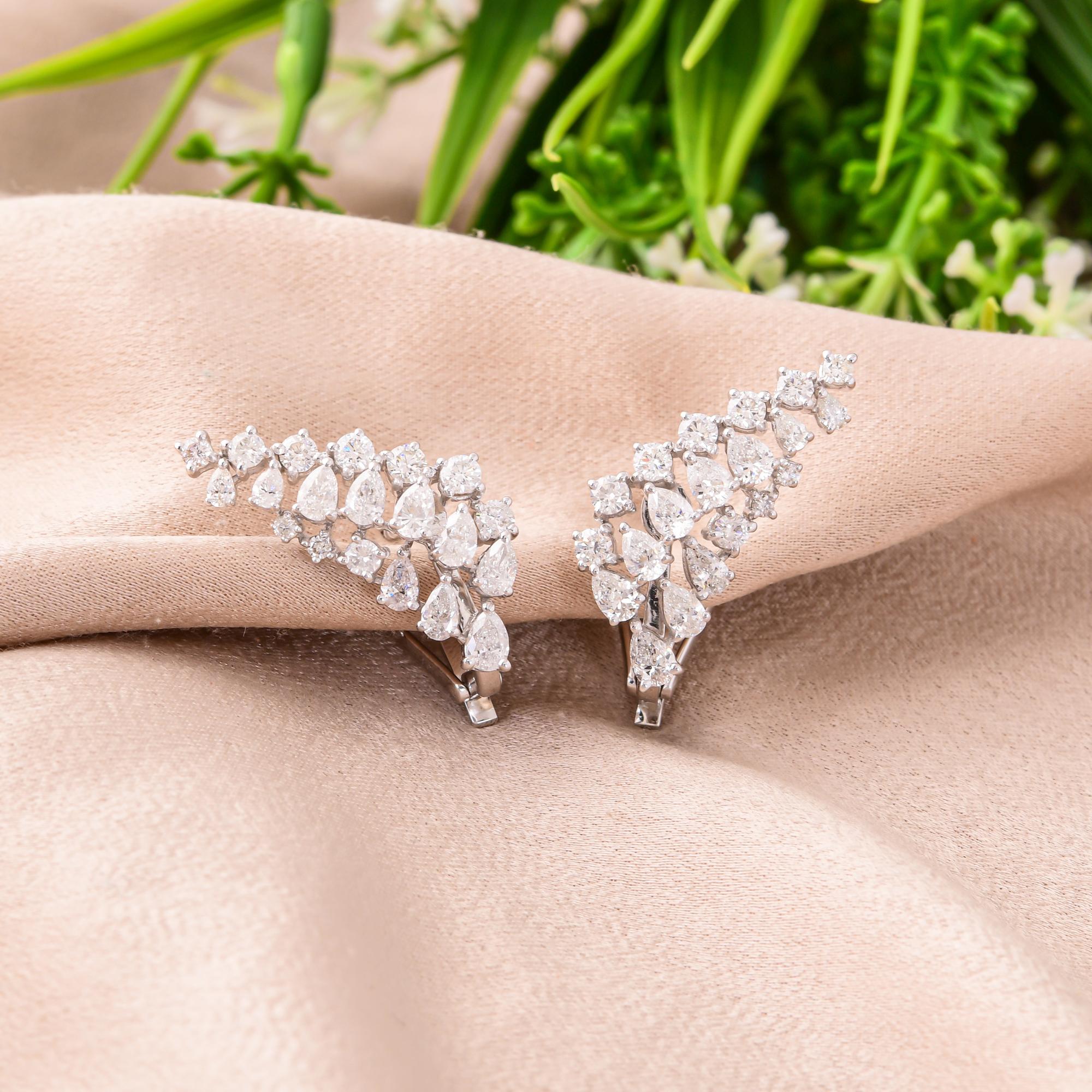 Taglio a goccia Orecchini di diamanti da 2,30 carati SI/H Pear Round Brilliante Cut Oro bianco 18 carati in vendita