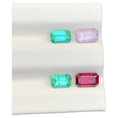 Gemas sueltas de turmalina de 2,30 quilates en dos pares para joyería
