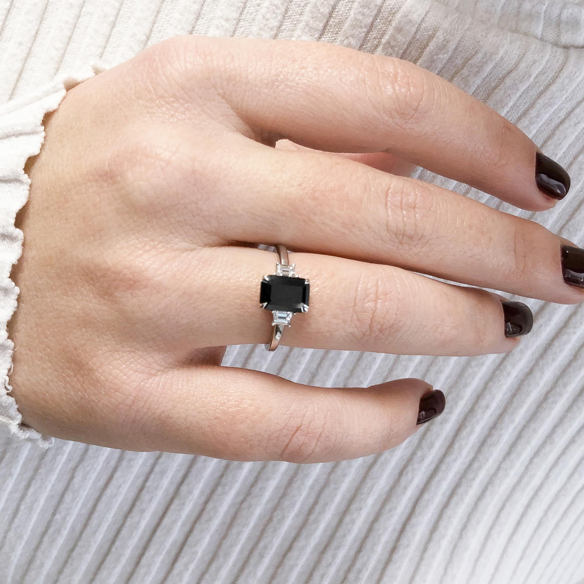 2.30 Carats Black Emerald Cut & White Trapezoids Engagement Ring in White Gold For Sale 1