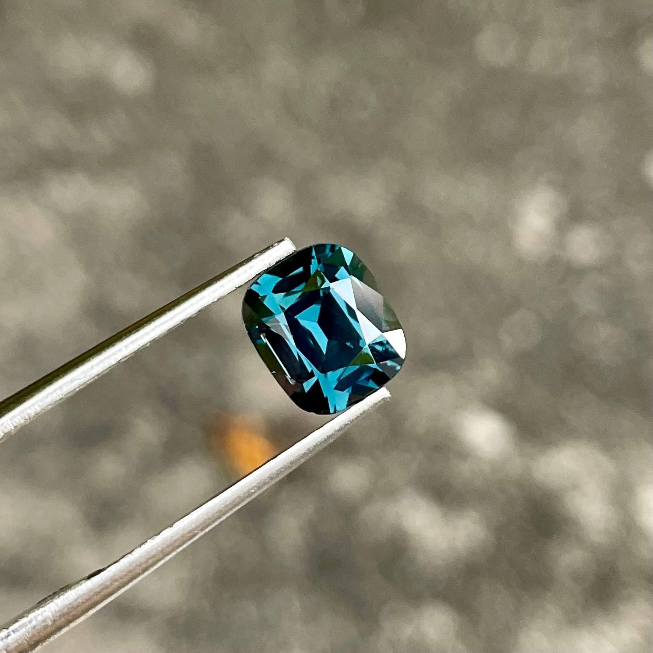 2.30 carats Deep Blue Spinel Stone Cushion Cut Natural Burmese Gemstone For Sale 1