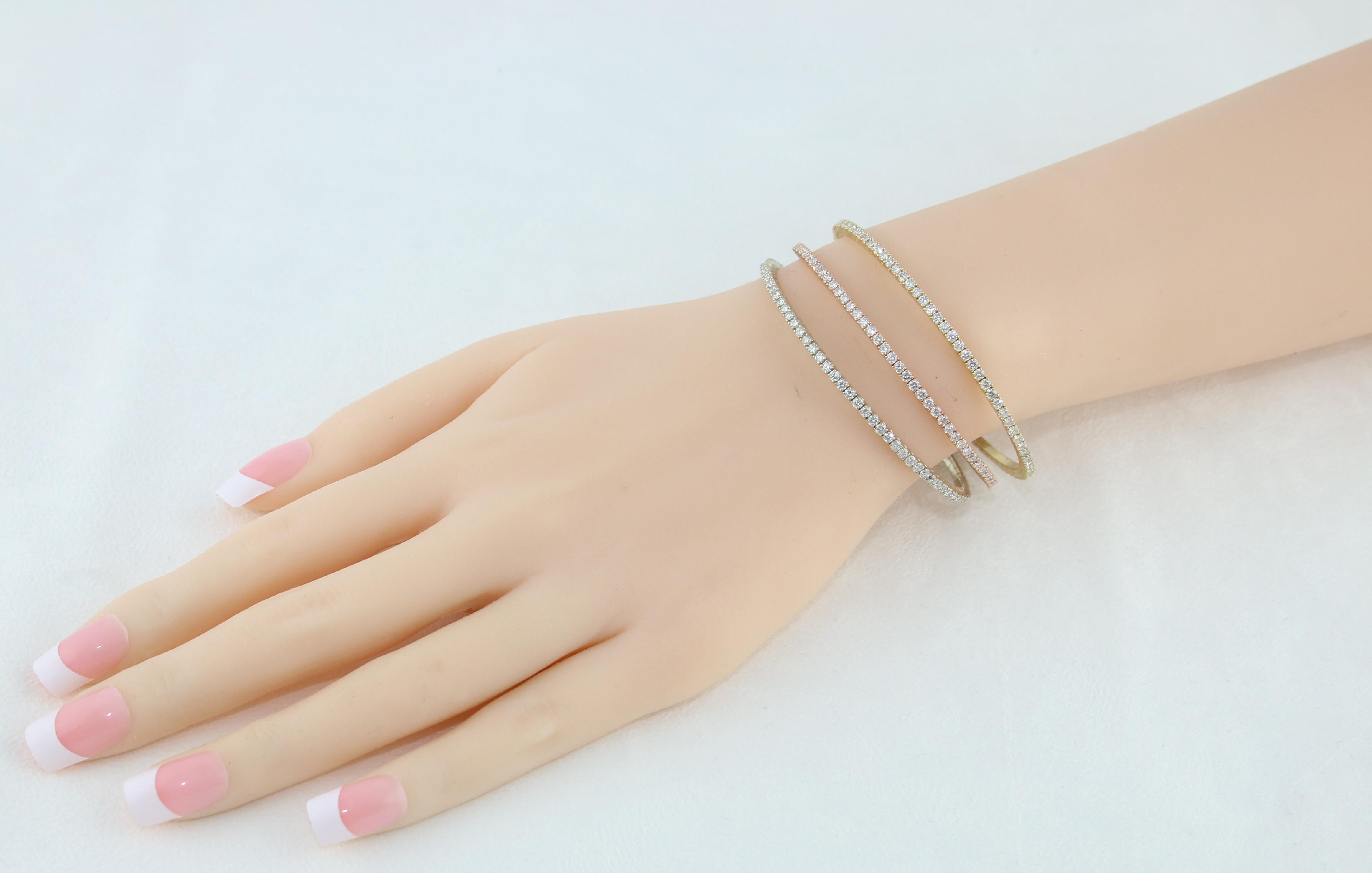 Pulsera de tensión con brazalete de oro de 2,30 quilates y diamantes en todo el contorno en venta 5