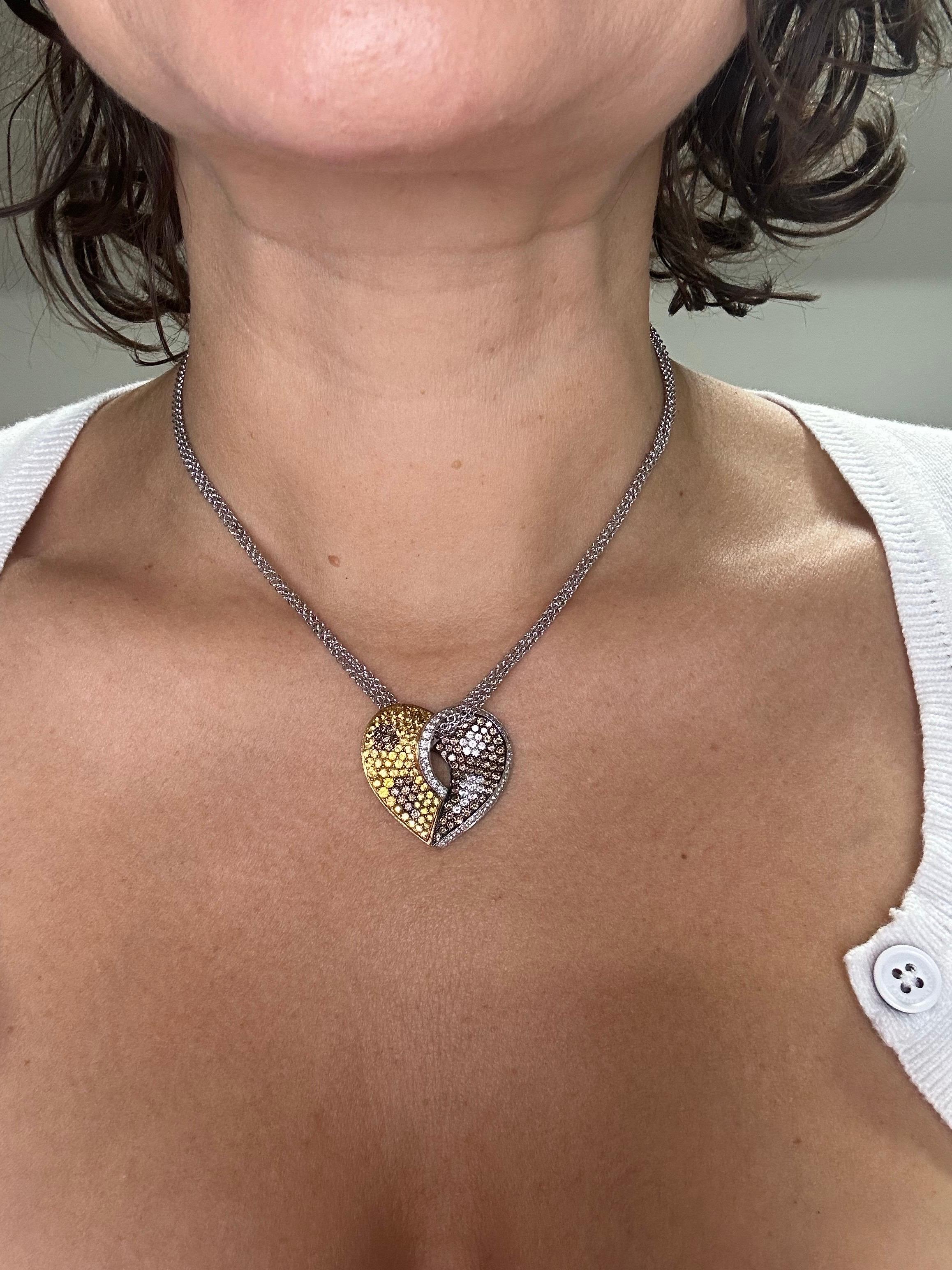 Collana con ciondolo a cuore con diamante da 2,30 carati in oro 18 carati in vendita 5