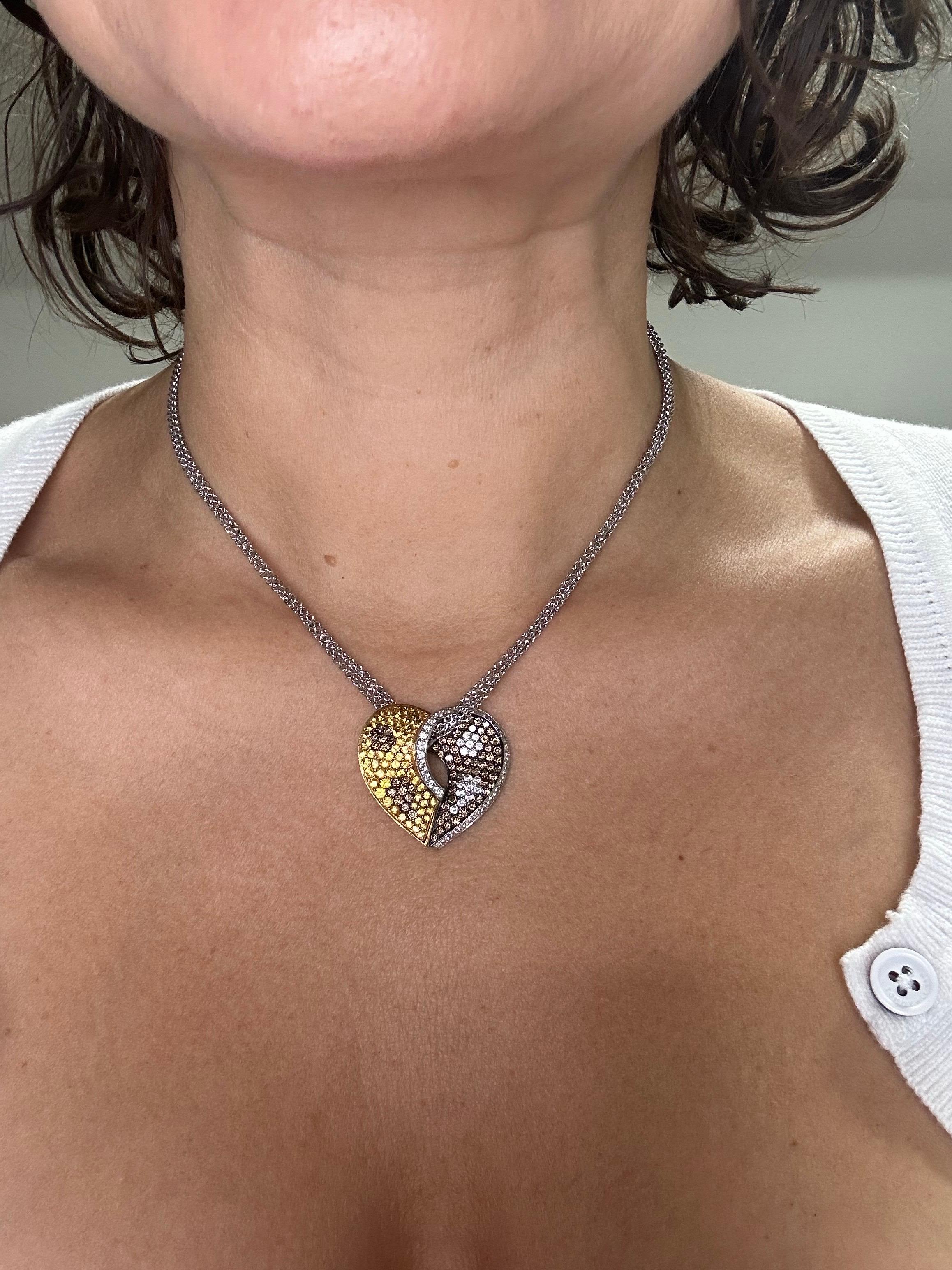 da uomo o donna Collana con ciondolo a cuore con diamante da 2,30 carati in oro 18 carati in vendita