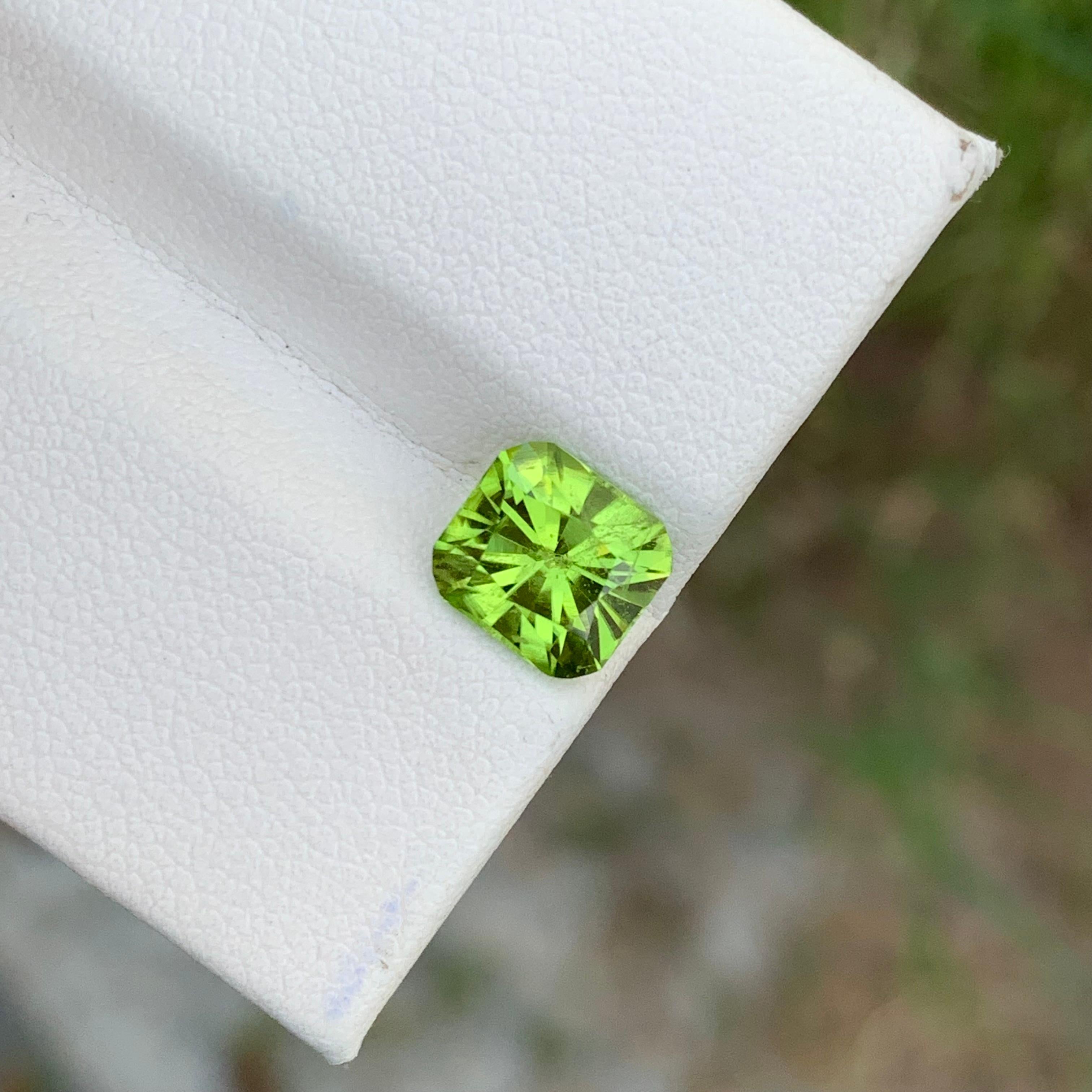 2.30 Carats Natural Loose Green Peridot Fancy Cut Pakistan Mine For Sale 2