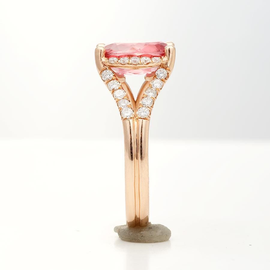 Women's or Men's 2.30 Carats Natural Pink Tourmaline Diamonds set in 14K Rose Gold Ring  For Sale
