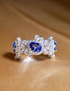 2.30 Ct Diamonds & 2.20 Ct Sapphires 18k Gold Ring