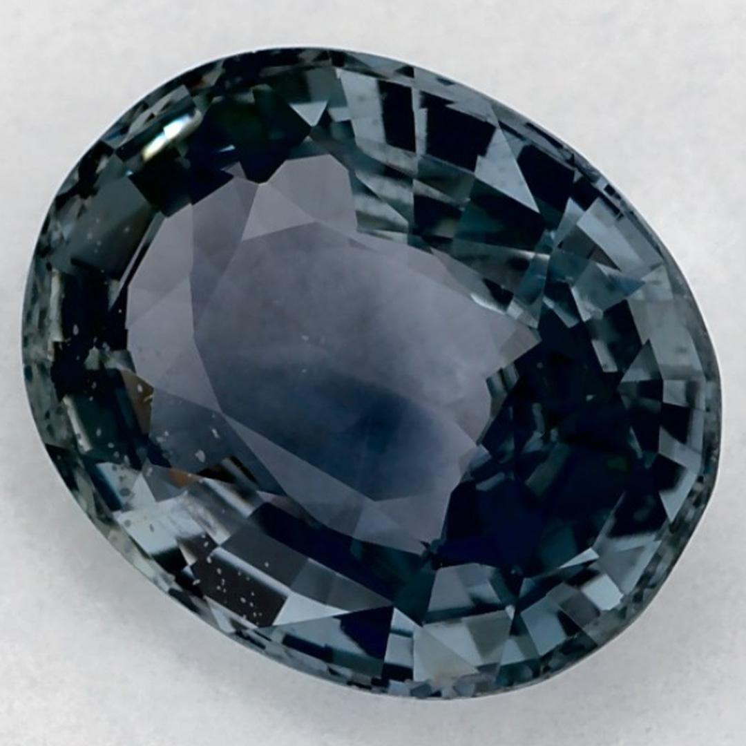 Ce saphir vert naturel offre élégance et sophistication. Avec sa riche saturation des couleurs et sa coupe précise, il constitue la pièce maîtresse parfaite pour une bague de fiançailles ou une conception de bijoux de luxe.

Ce saphir provient du