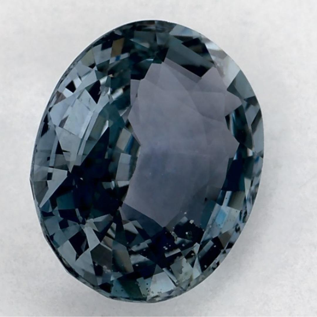 2.30 Ct Green Sapphire Oval Loose Gemstone (Saphir vert ovale en vrac) en vente 2