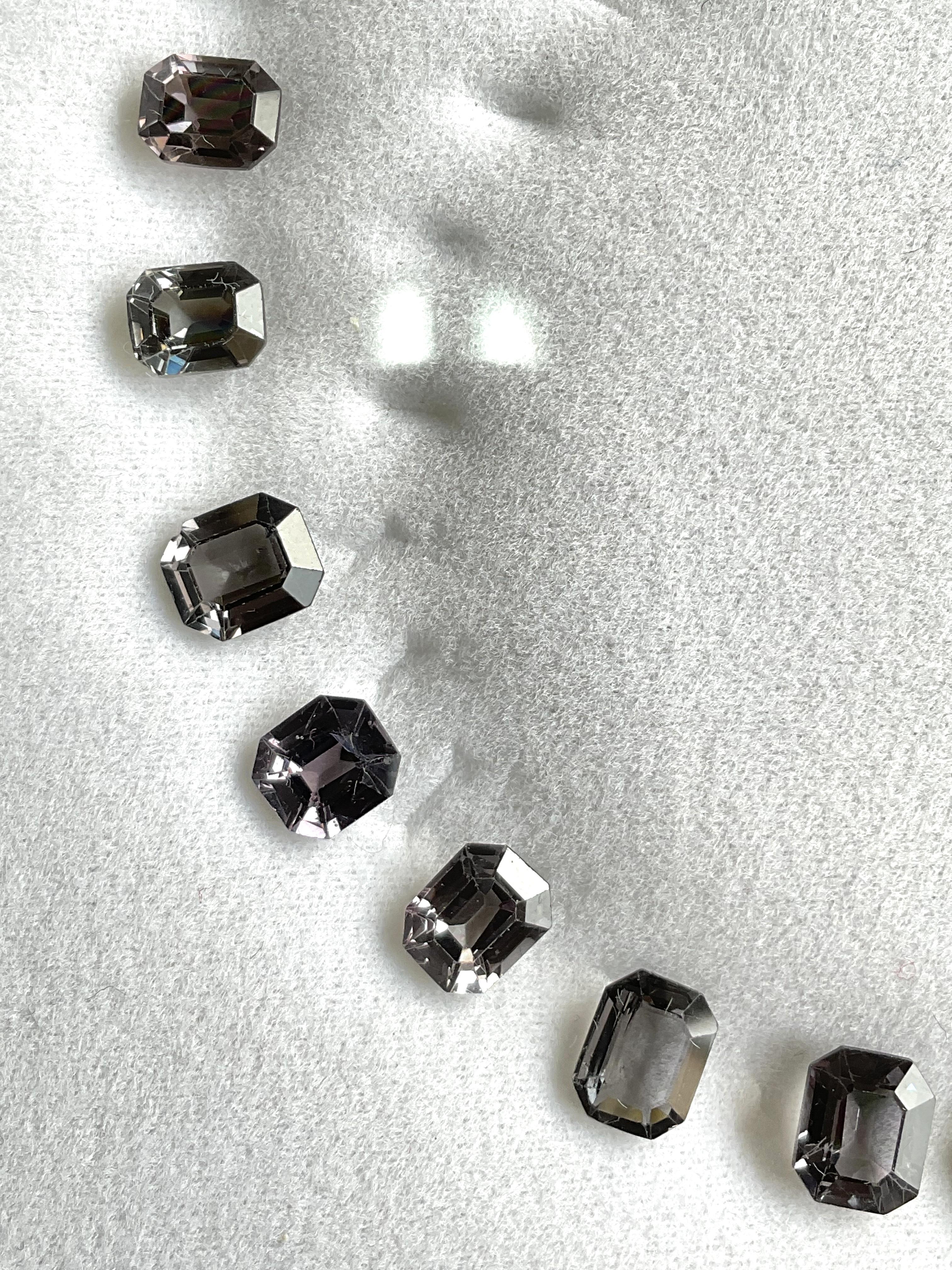 23,01 Karat Burma Grey Spinel Top Qualität Natürlicher Oktagon Schliff Stein Layout Edelstein im Angebot 2