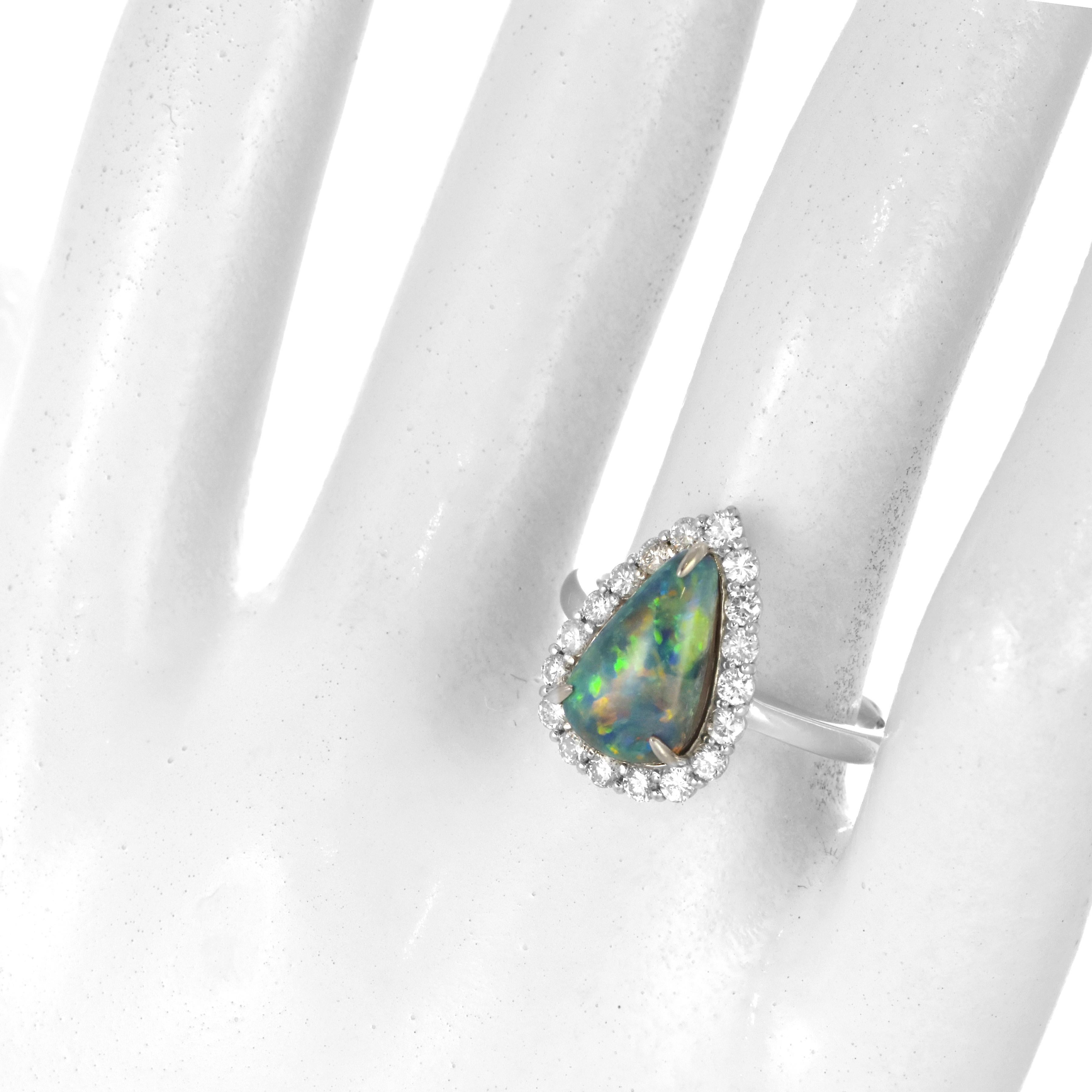 2.302 Carat Natural Australian Black Opal and Diamond Ring Made in Platinum In New Condition For Sale In Tokyo, JP
