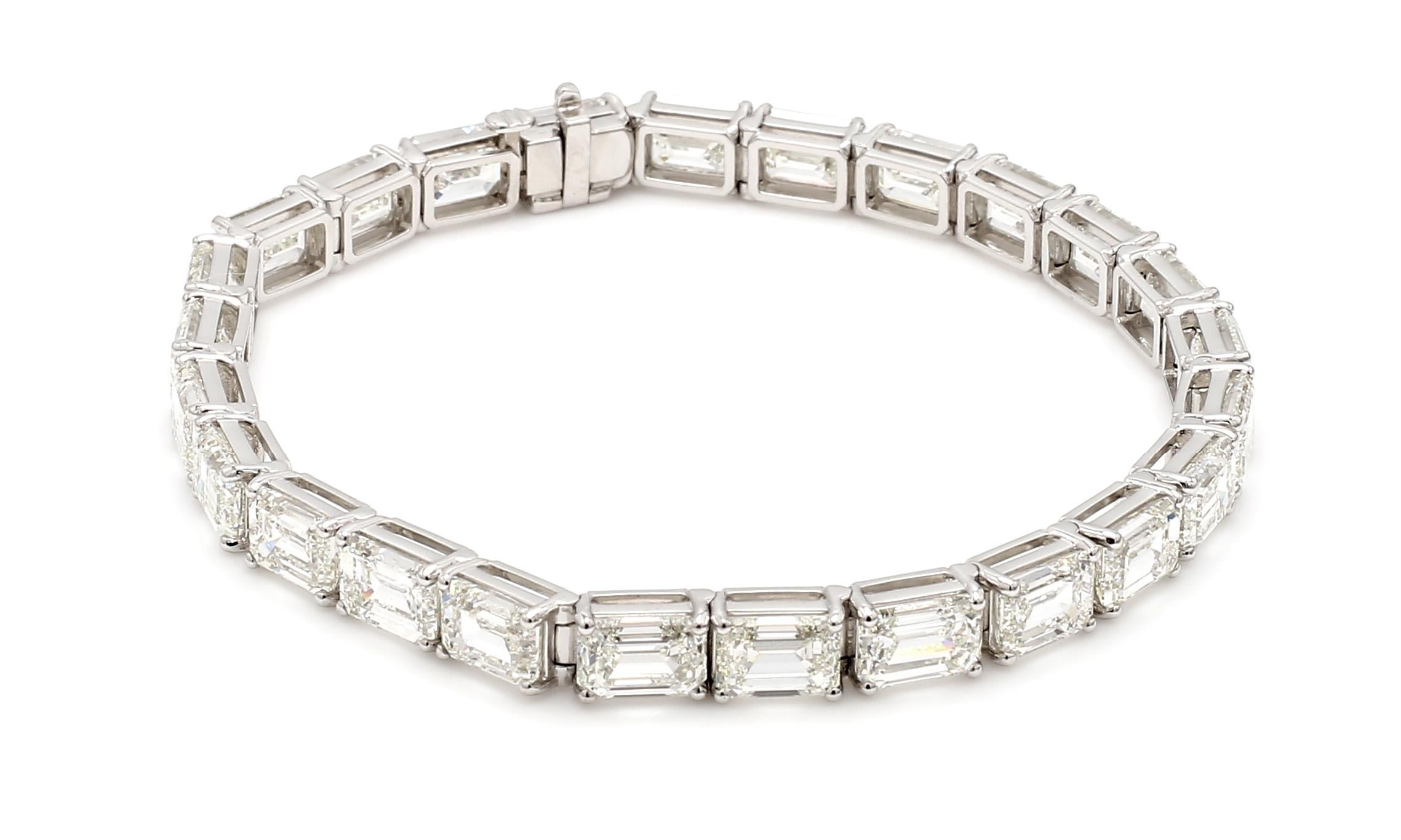 23,02 Karat Diamant im Smaragdschliff und Platin-Tennisarmband von Neil Savalia im Zustand „Neu“ im Angebot in New York, NY