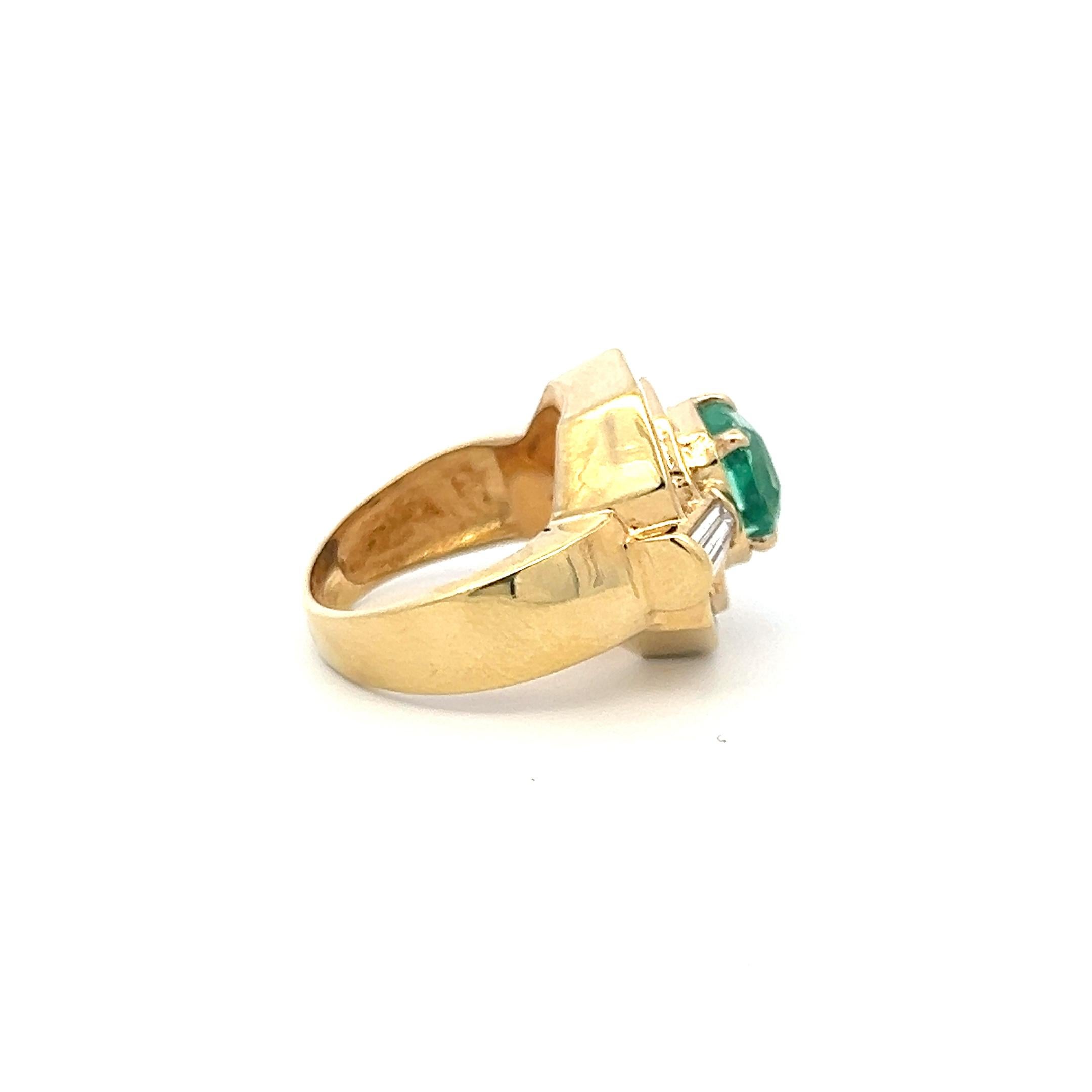 Titre :
This bold and elegant Art Deco–inspired cocktail ring is masterfully crafted in 18 karat yellow gold, showcasing a striking 2.30-carat emerald-cut emerald at its center. The vivid green emerald radiates depth and intensity, exuding timeless