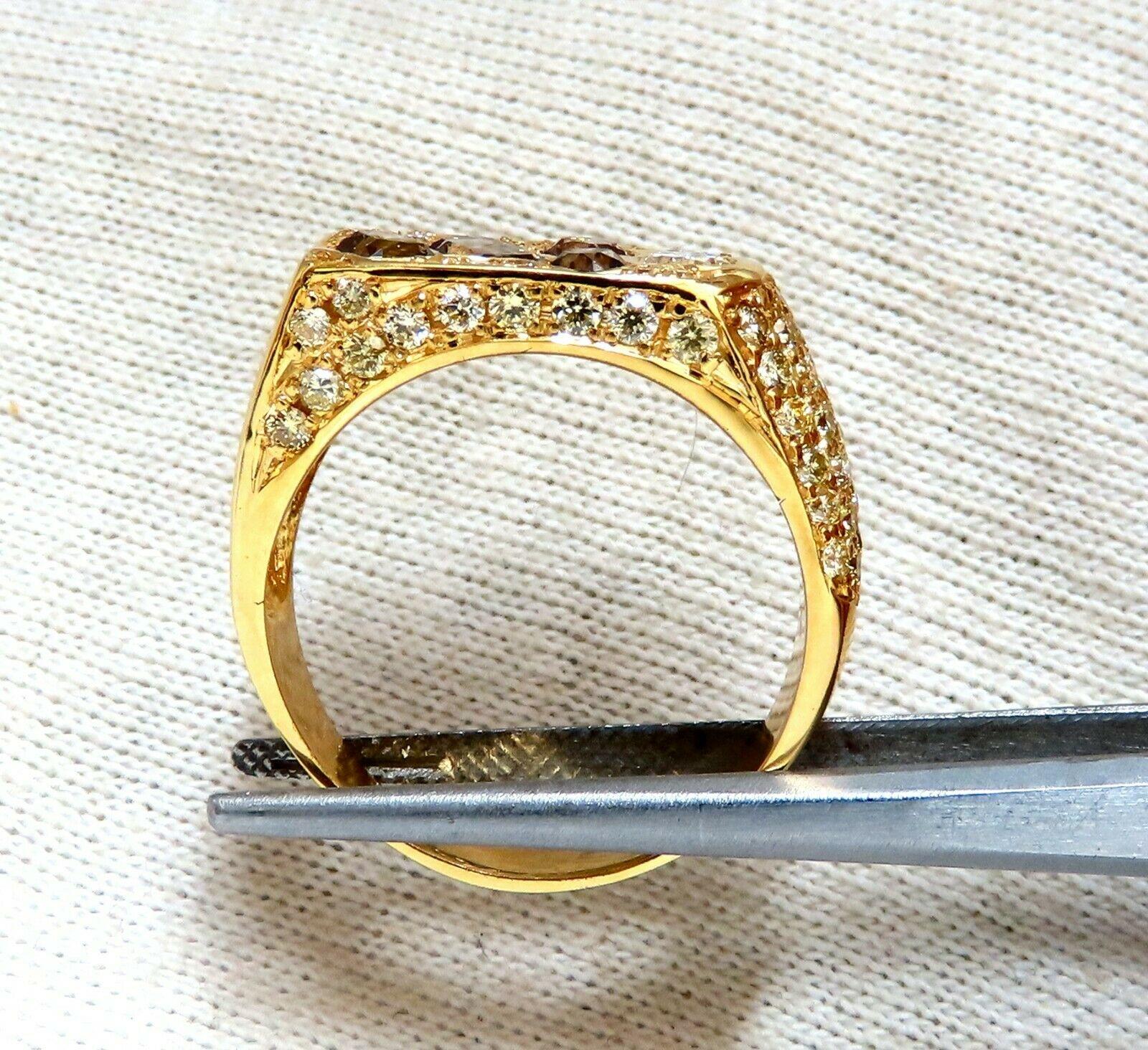 2.30 Carat Natural Fancy Color Diamonds Men's Ring 14Kt Classic Cigar Statement In New Condition In New York, NY