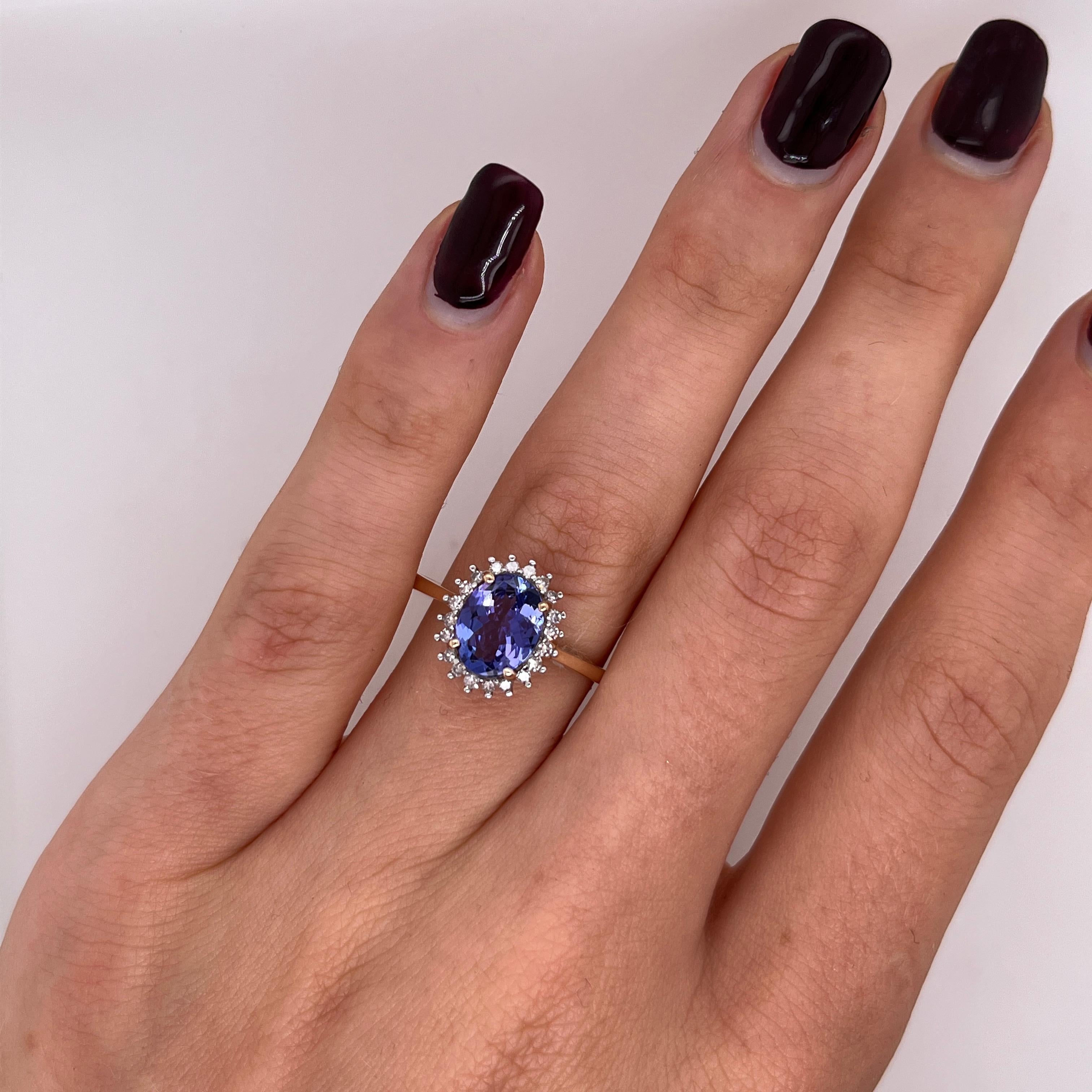 2,30ct Tansanit & Diamant Ring Set in 9ct Gelb- und Weißgold im Angebot 1