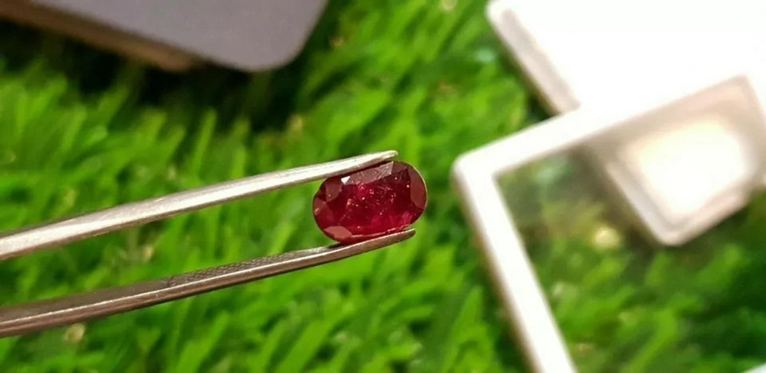 Oval Cut 2.30cts Mozambique Blood Red Unheated Ruby Cut Stone 100% Natural Certified For Sale