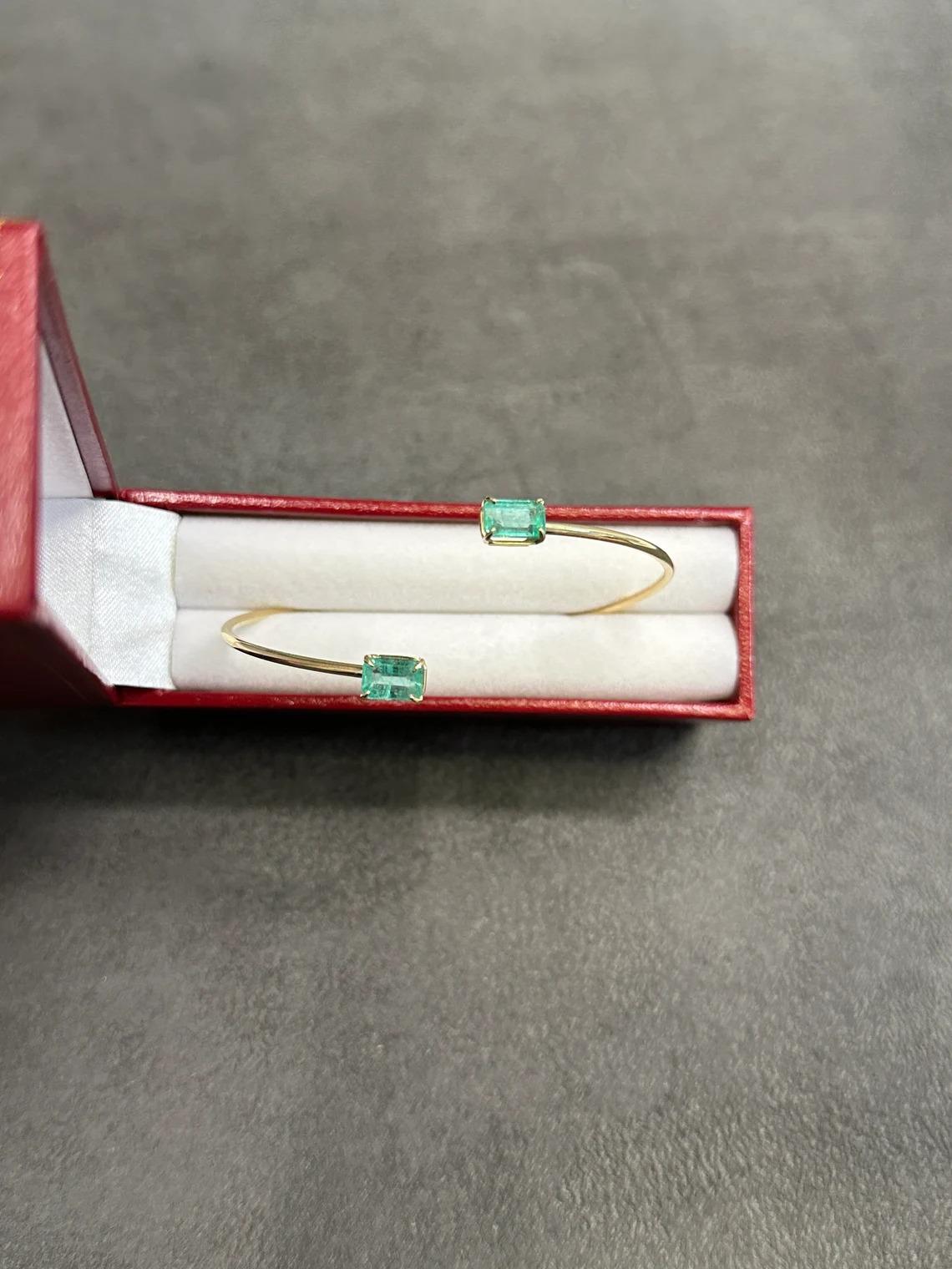 2.30tcw 14K Natural Emerald Cut Emerald Toi et Moi Cuff Bangle Bracelet 585 For Sale 2