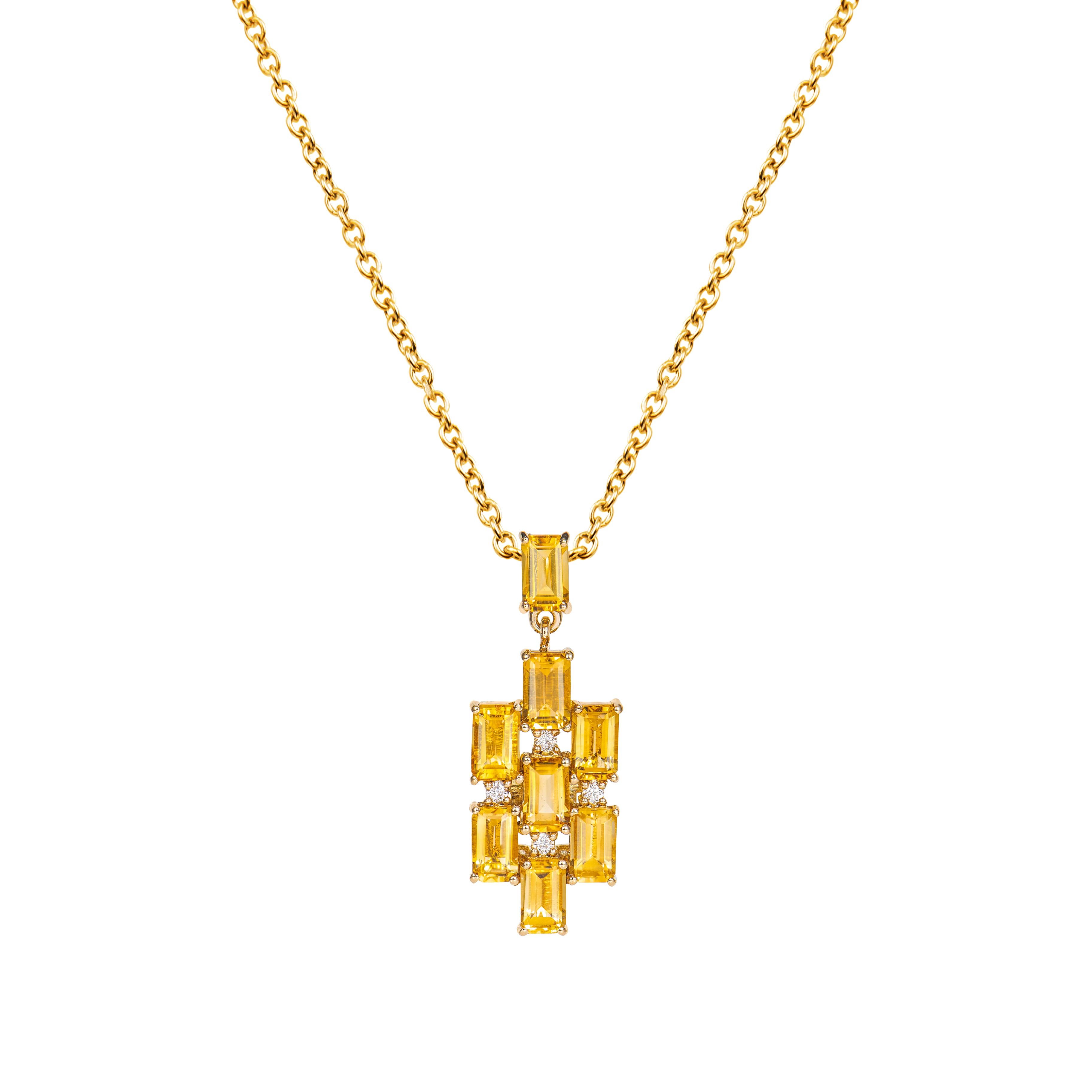 Contemporary 2.31 Carat Citrine Pendant in 18Karat Yellow Gold with White Diamond. For Sale