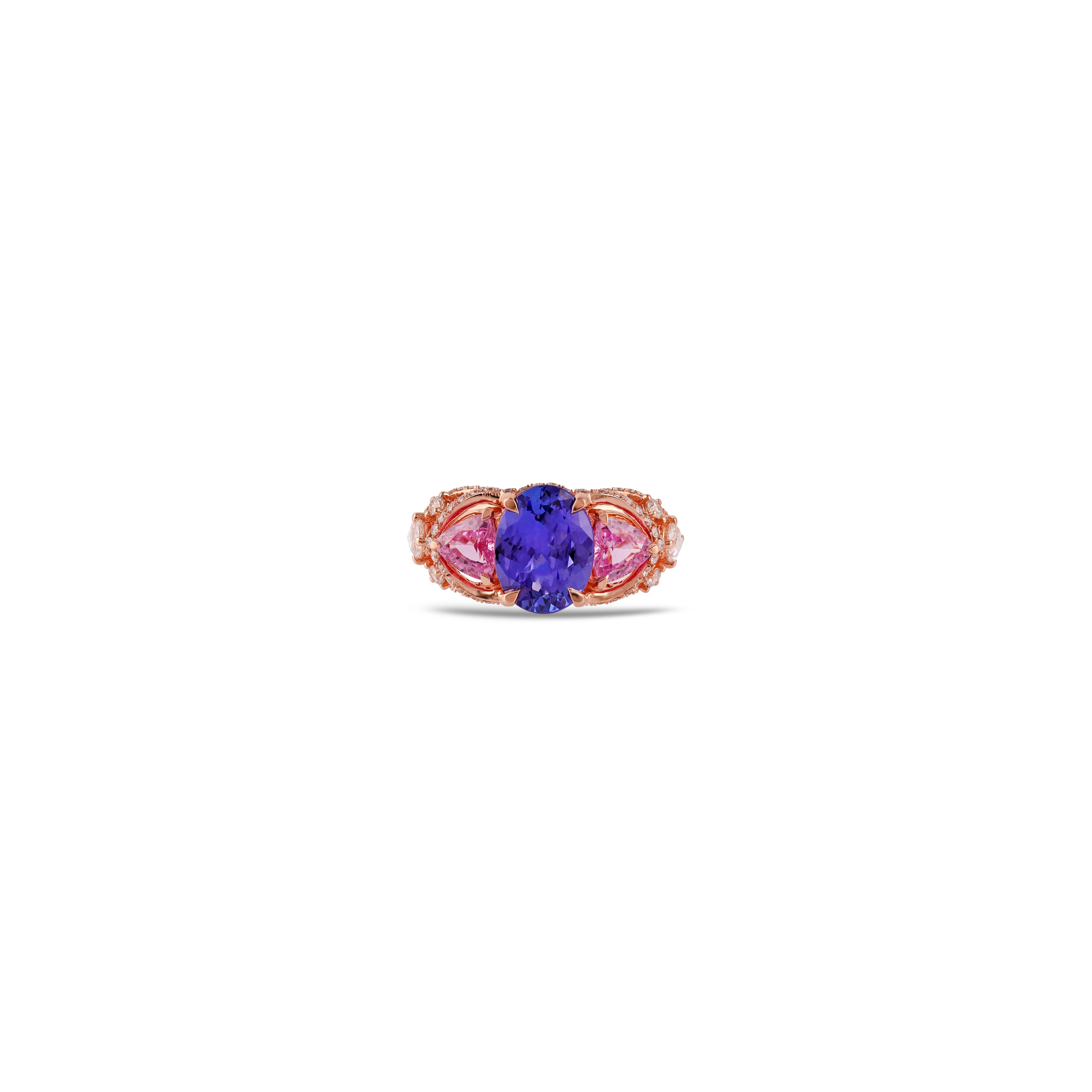 Tanzanite = 2.31 Carat
Sapphire = 1.21 Carats
Diamonds = 0.71 Carat

Ring Size: 8* US

*It can be resized complimentary Small 0r Bigger.
