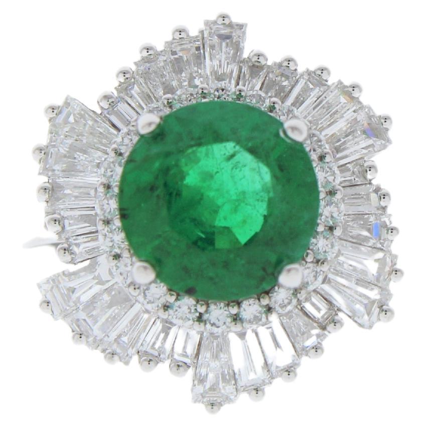 2.31 Carat Round Emerald and Diamond Ring in 18k White Gold For Sale