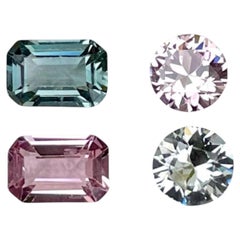 Juego de Pendientes de Piedra Espina Suelta de 2.31 quilates Gema Natural de Birmania