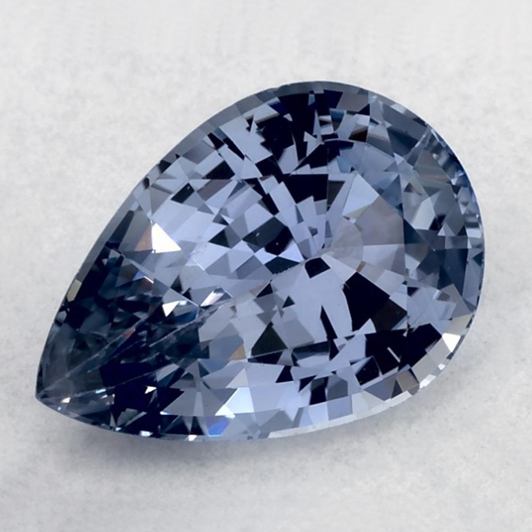 Una pietra natale di settembre molto preziosa con un delizioso colore blu. Si ritiene che portino fortuna e fortuna alla vita.

Esplora la vivace collezione di smeraldi, rubini e zaffiri nel nostro negozio, disponibili come gemme sciolte e