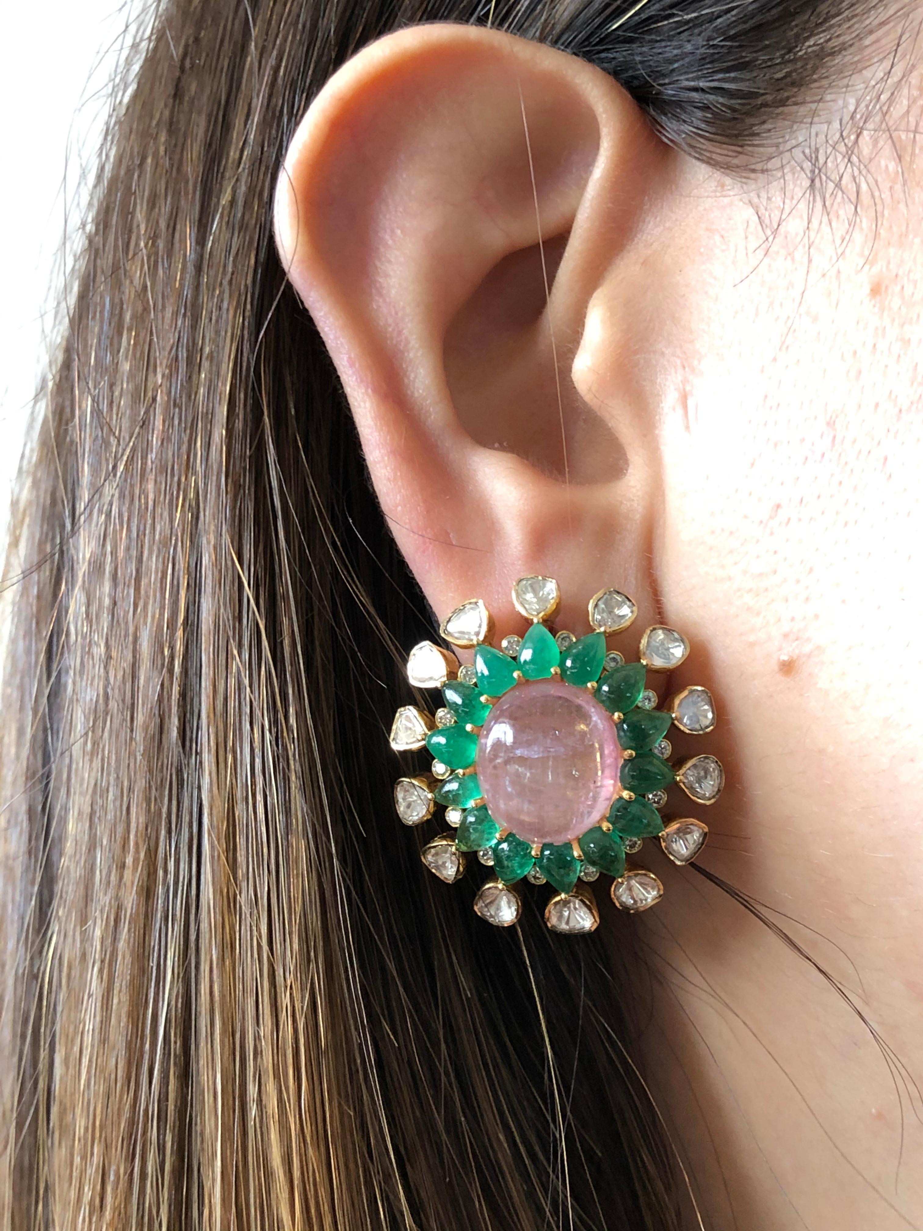 Add a touch of colour to any outfit with our pastel colour earrings featuring morganites, emeralds and diamonds 

Diamonds-2.18 carats 
Emeralds-7.26 carats 
Morganite- 23.16 carats 
Gold- 21.830 grams 18k 
Item Code: DT-IBB