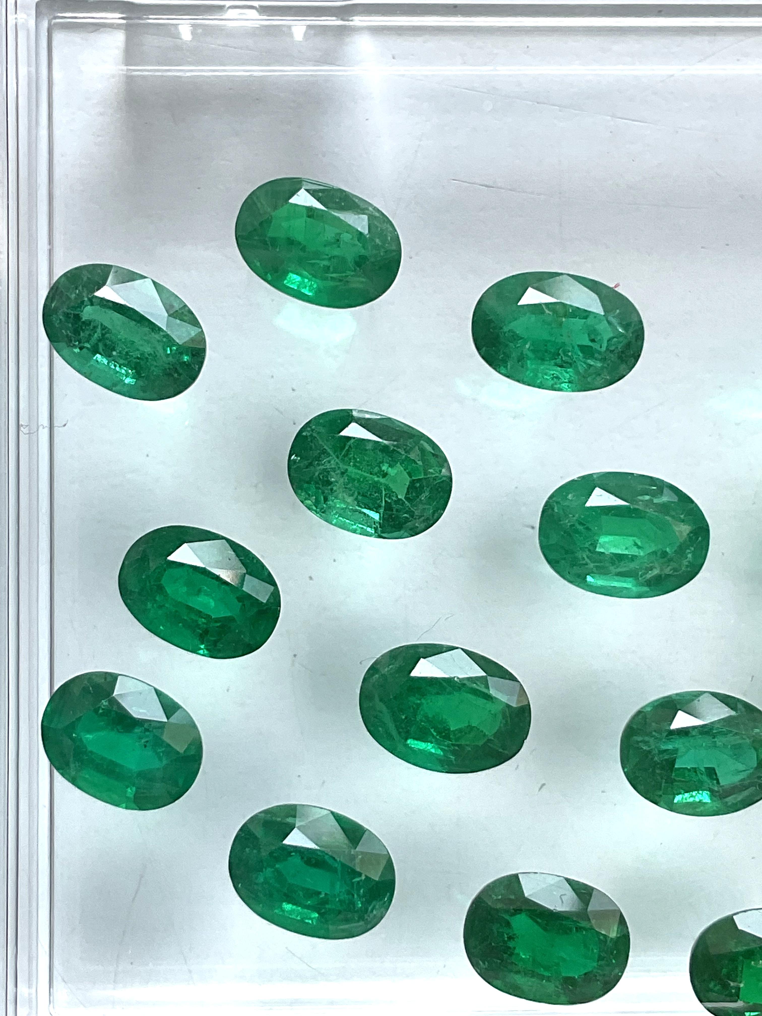 23.18 Carats Zambian Emerald 25 Pcs Oval Cut Stone For Fine Jewelry Natural Gem For Sale 1