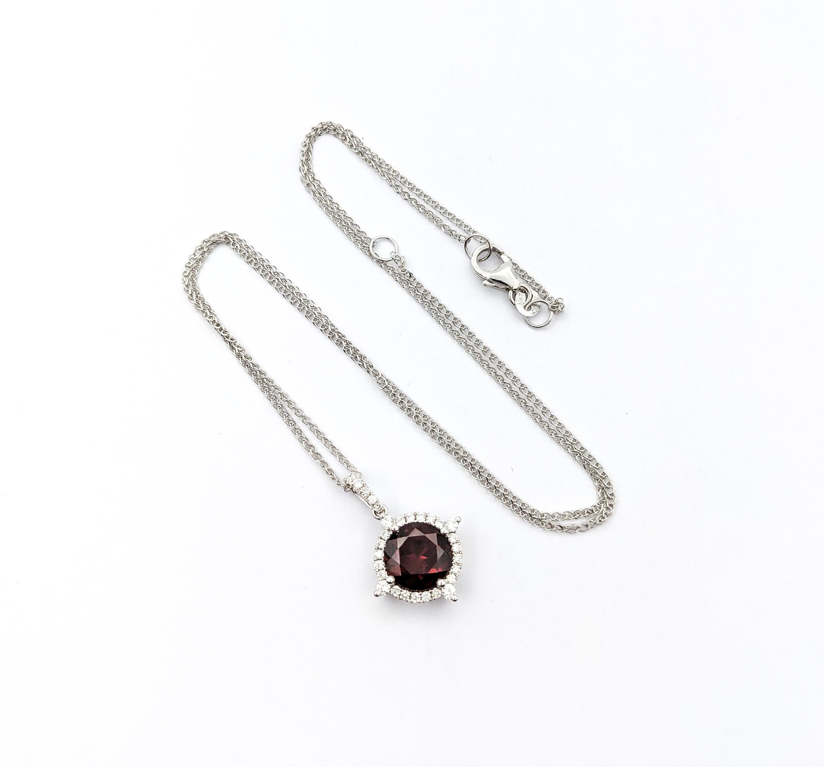 2.31ct Garnet & Diamond Pendant W/Chain In White Gold In Excellent Condition For Sale In Bloomington, MN