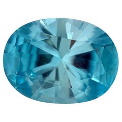 Zircon bleu ovale taille maître du Cambodge de 2.31 carats